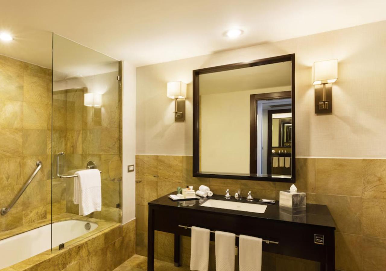 Standard Double Room with Two Double Beds - Photo 7