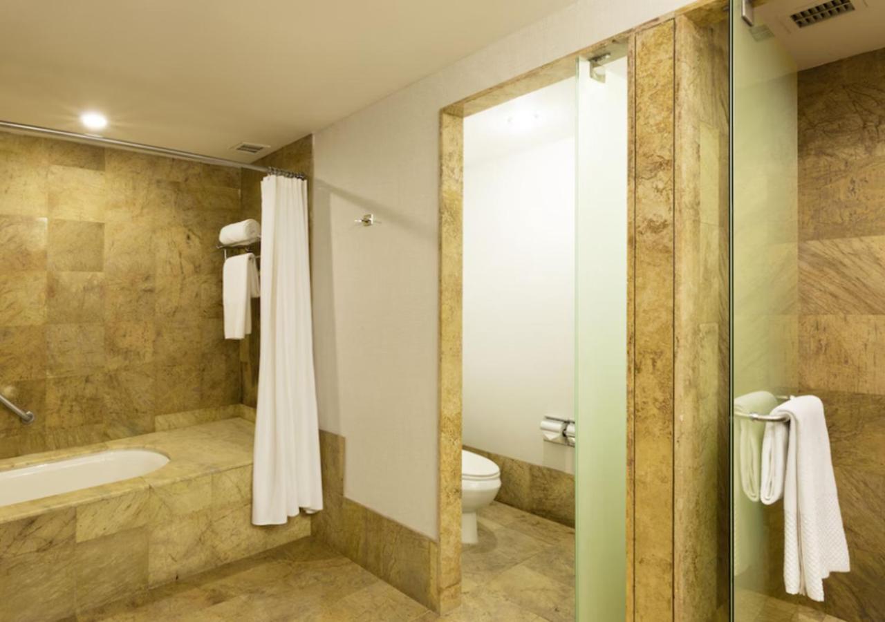 King Room - Disability Access