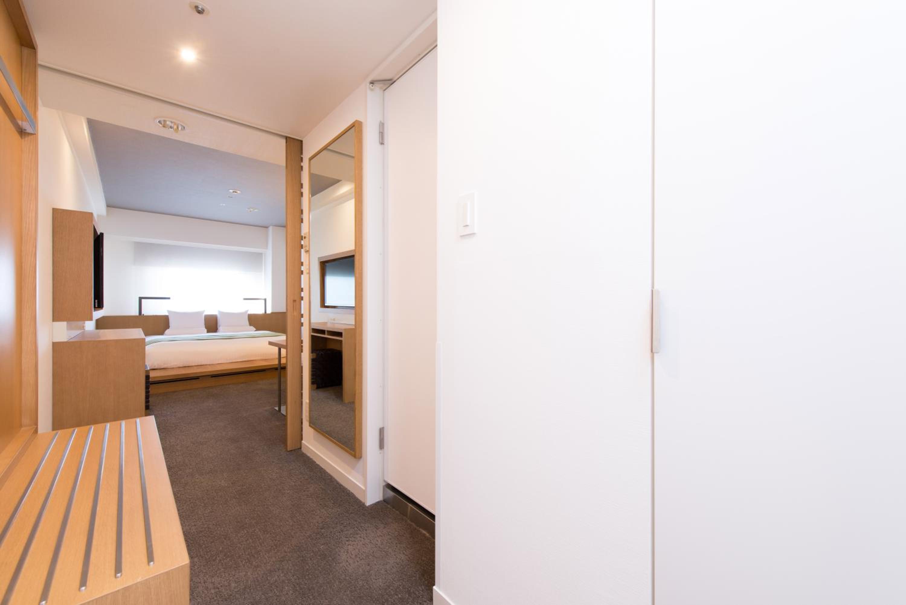Comfort King Room - Eco Plan(No Daily Cleaning) photo 3