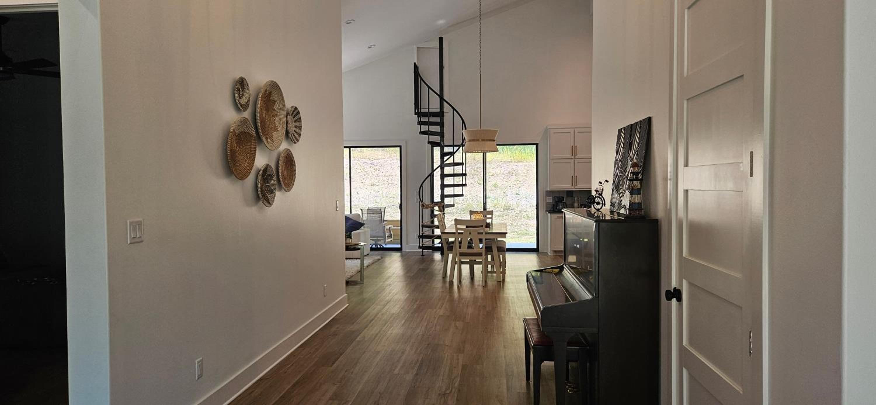 Three-Bedroom House photo 1