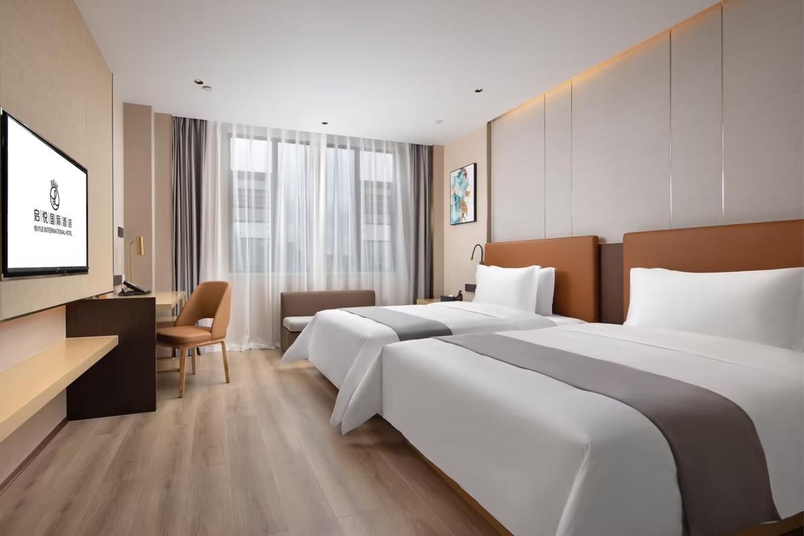Twin Room With Private Bathroom photo 3