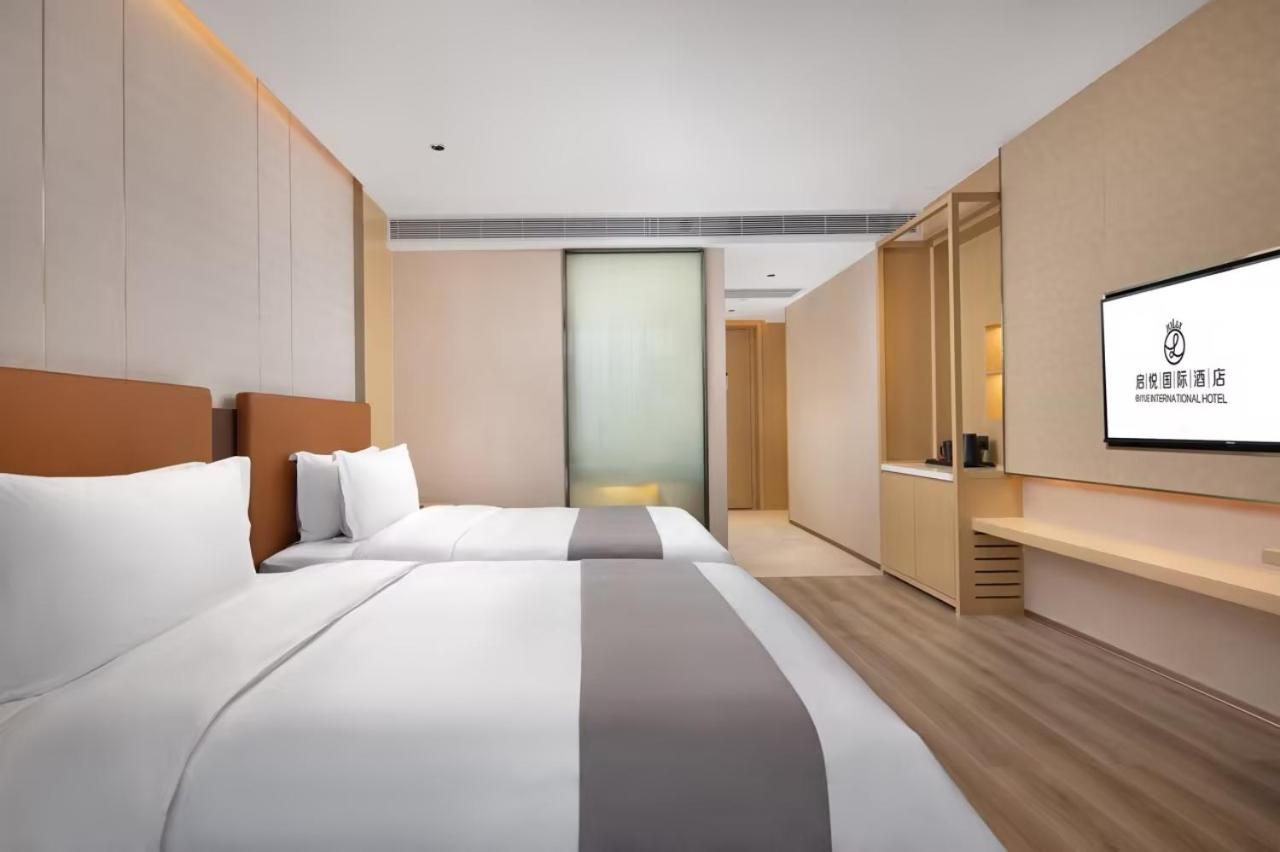 Twin Room With Private Bathroom