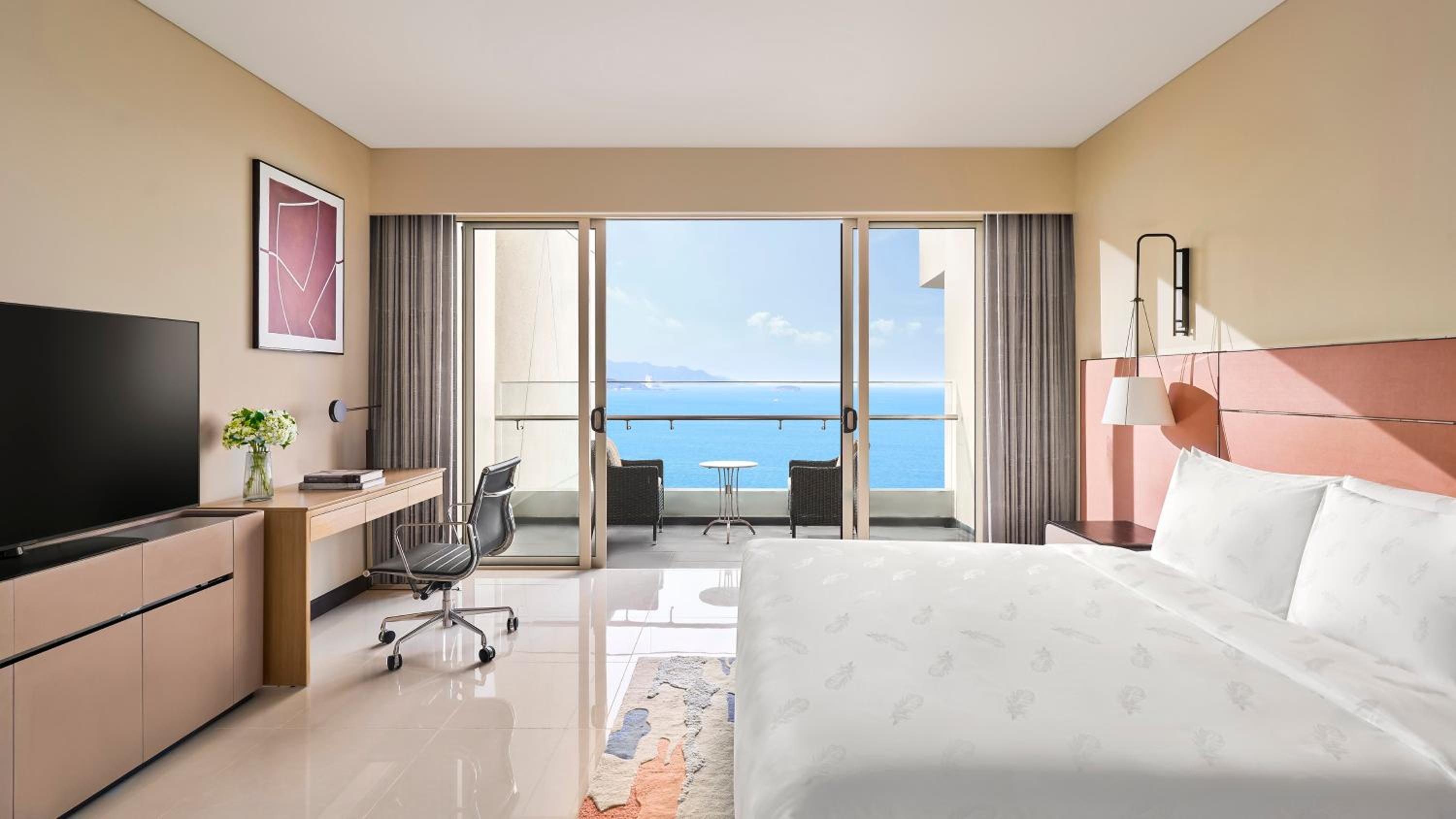 Three-Bedroom Residence Suite with Ocean View photo 1