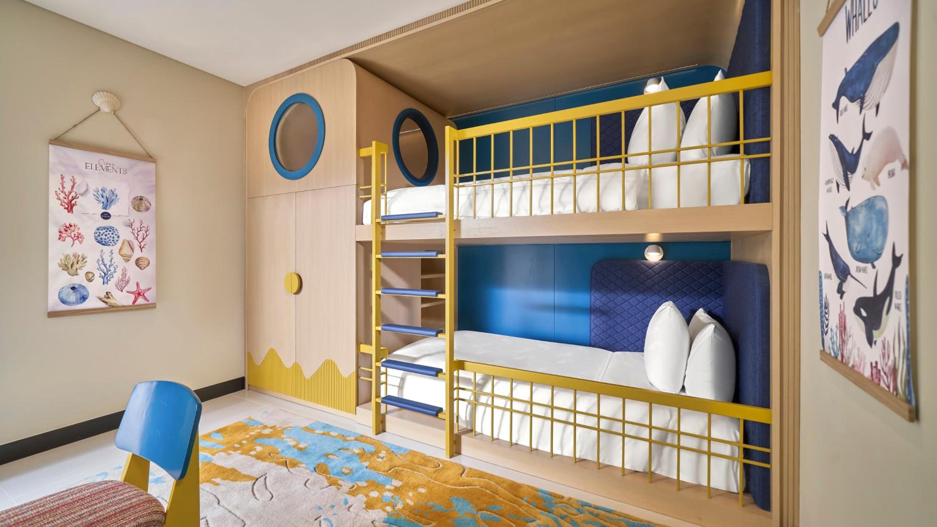 Two-Bedroom Suite with One King Bed, One Bunk Bed and Ocean View photo 3