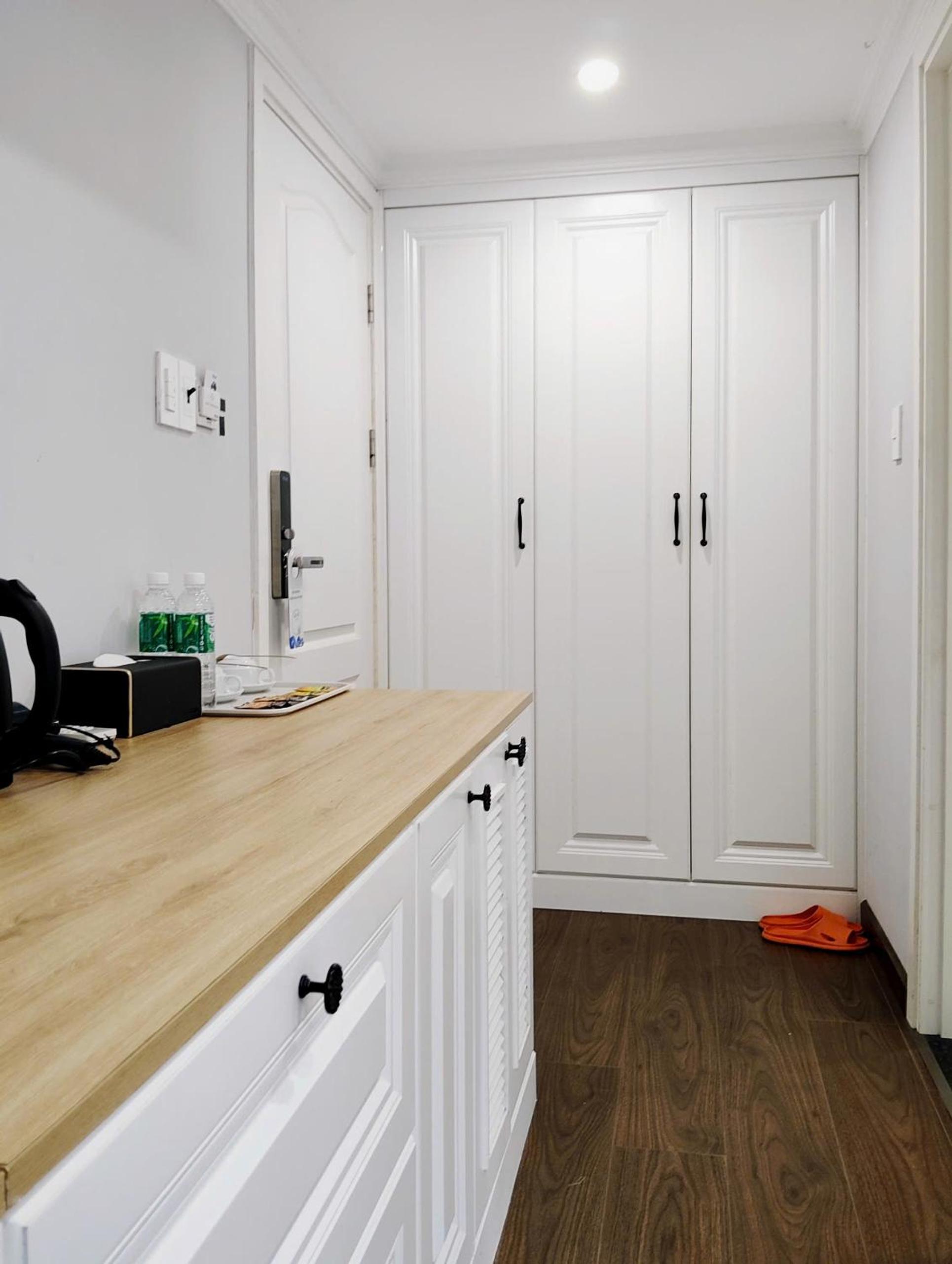 Single Room With Bathroom