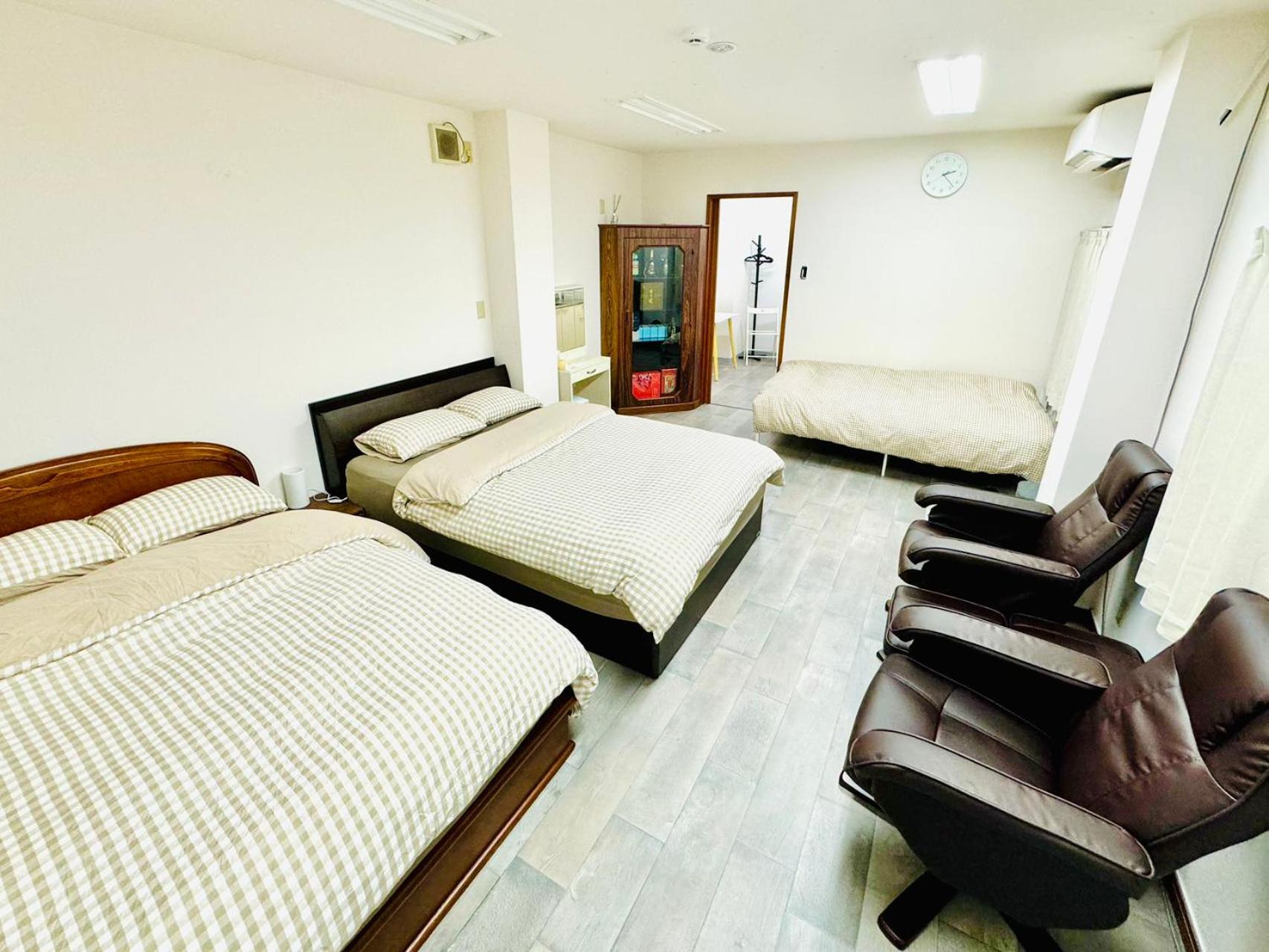 Double or Twin Room with Private Bathroom