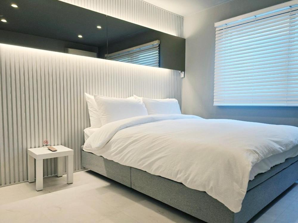 Double Room 6 photo 2