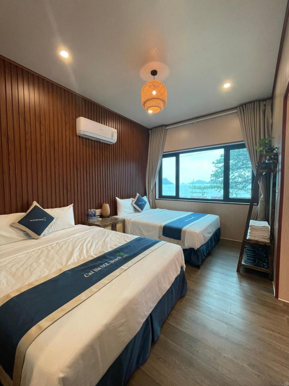 Family Room with Sea View photo 3