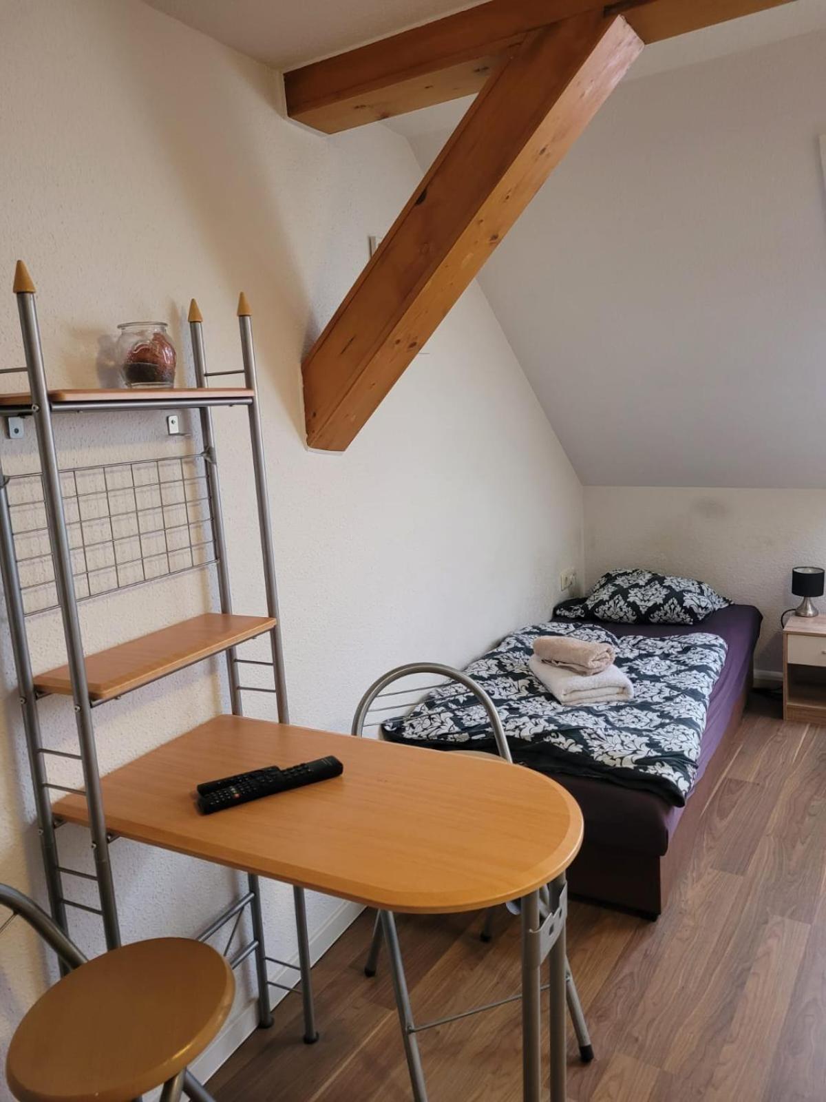 Apartment photo 2