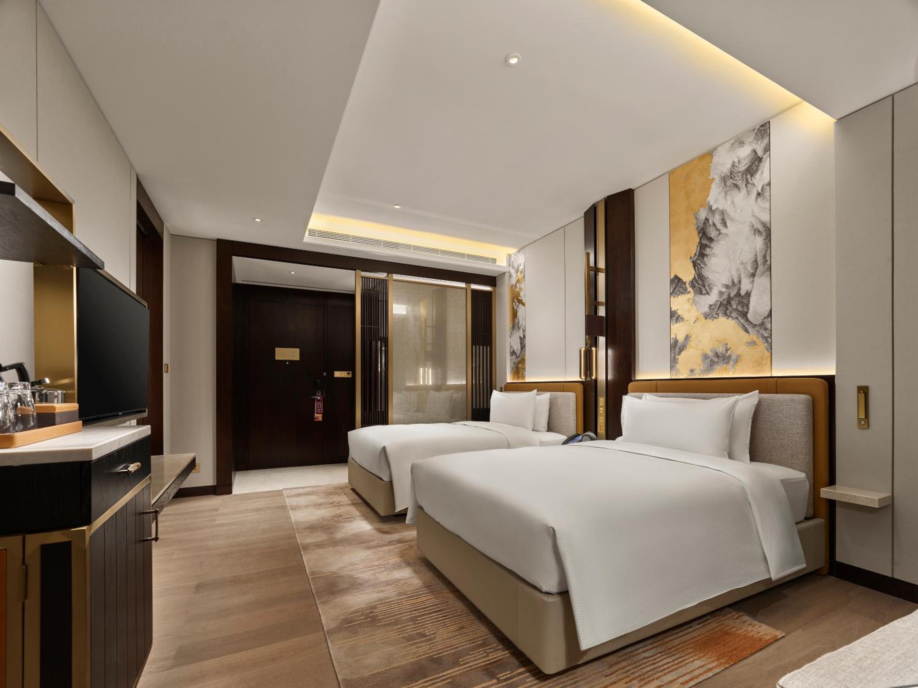 Deluxe Twin Room - Photo 3