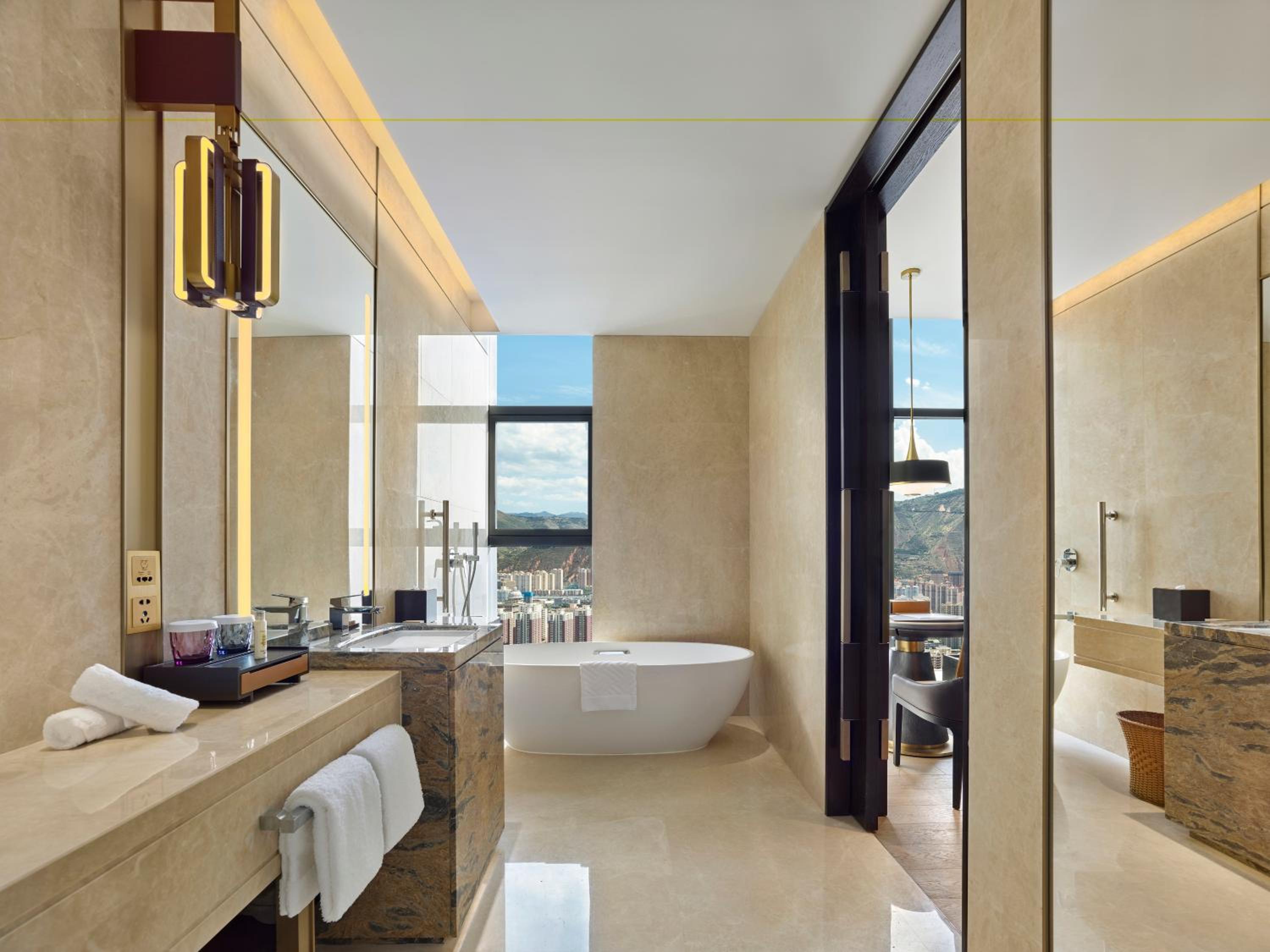 Superior Twin Room - Photo 4