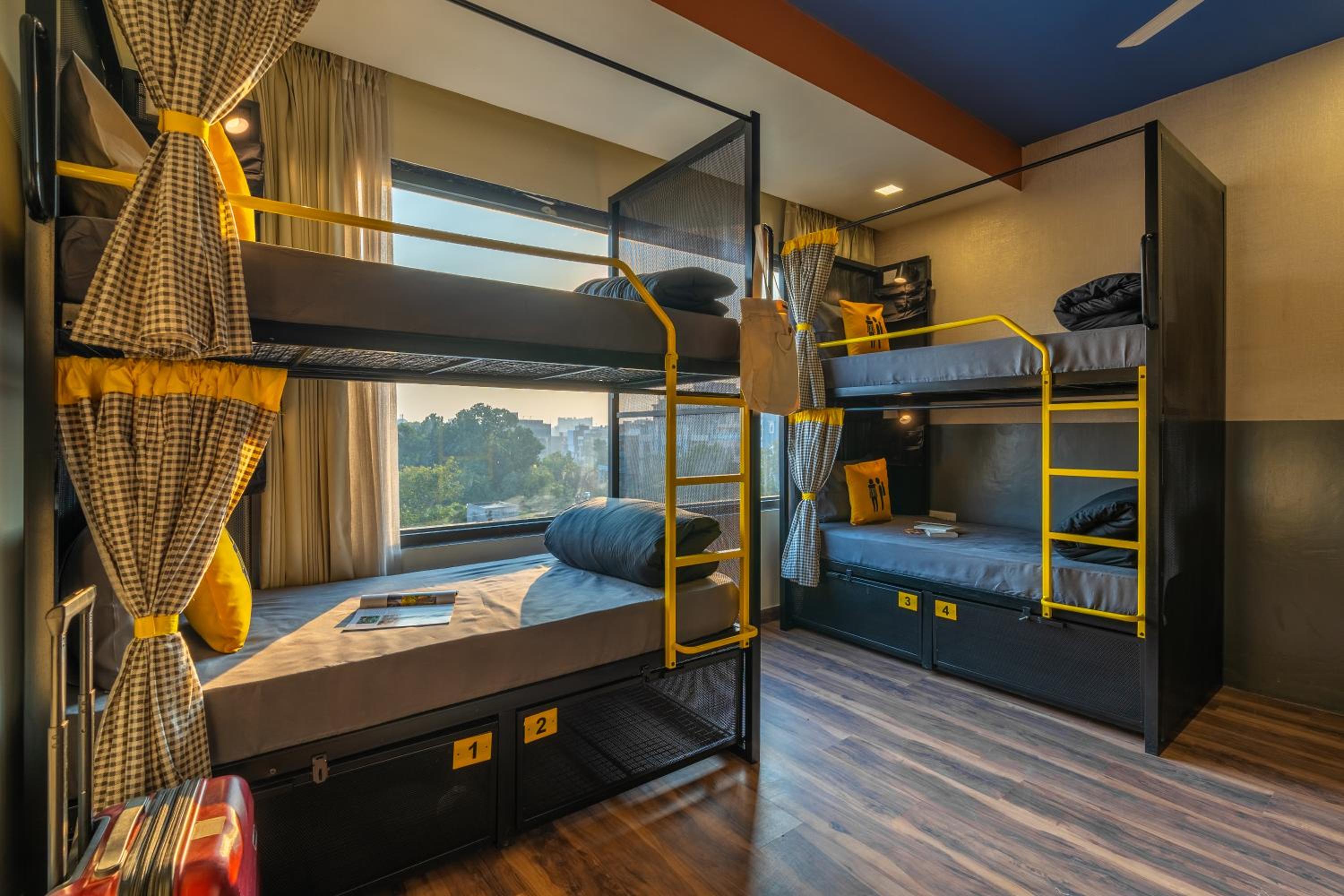 Bed in 6-Bed Female Dormitory Room photo 2