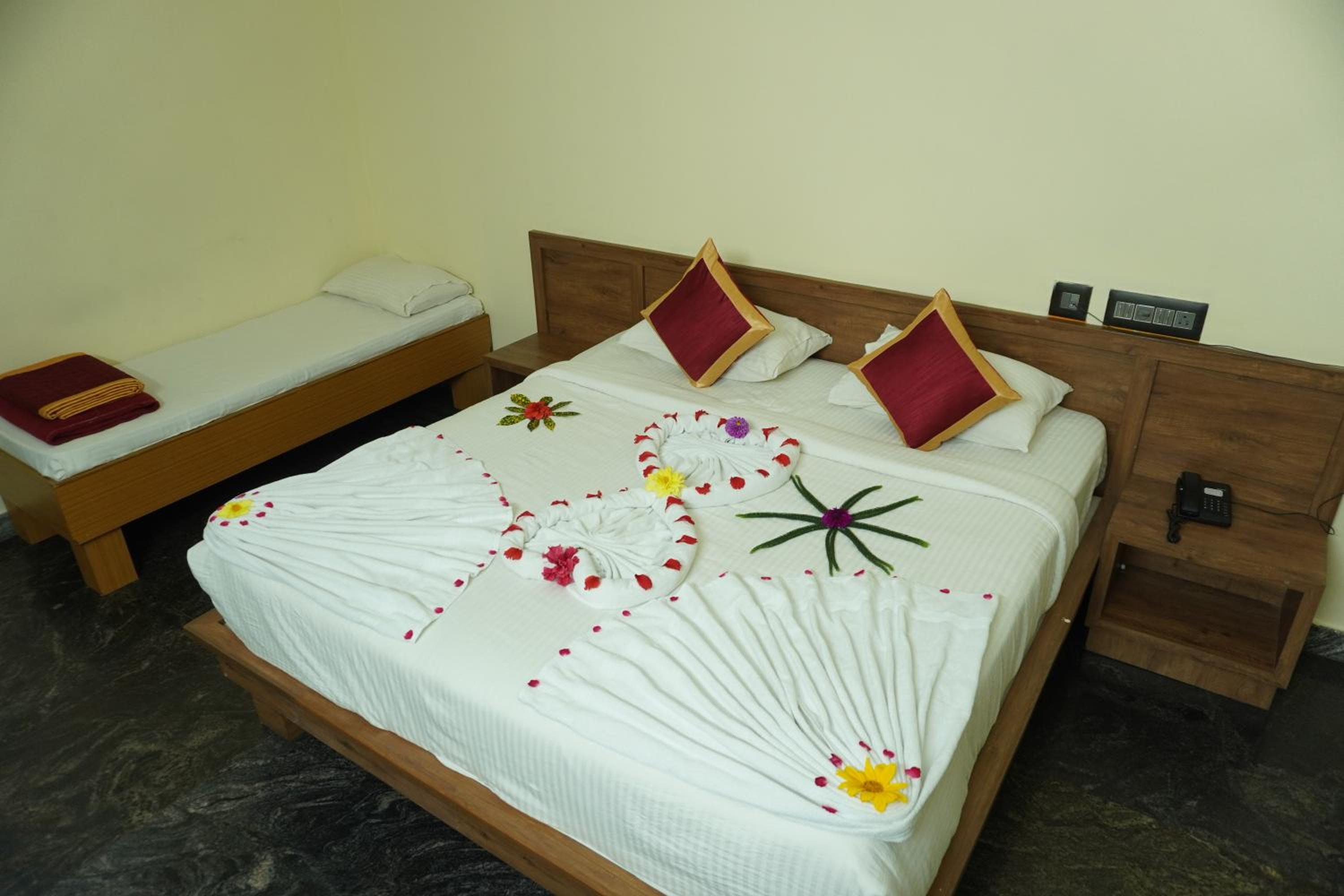 Deluxe Triple Room