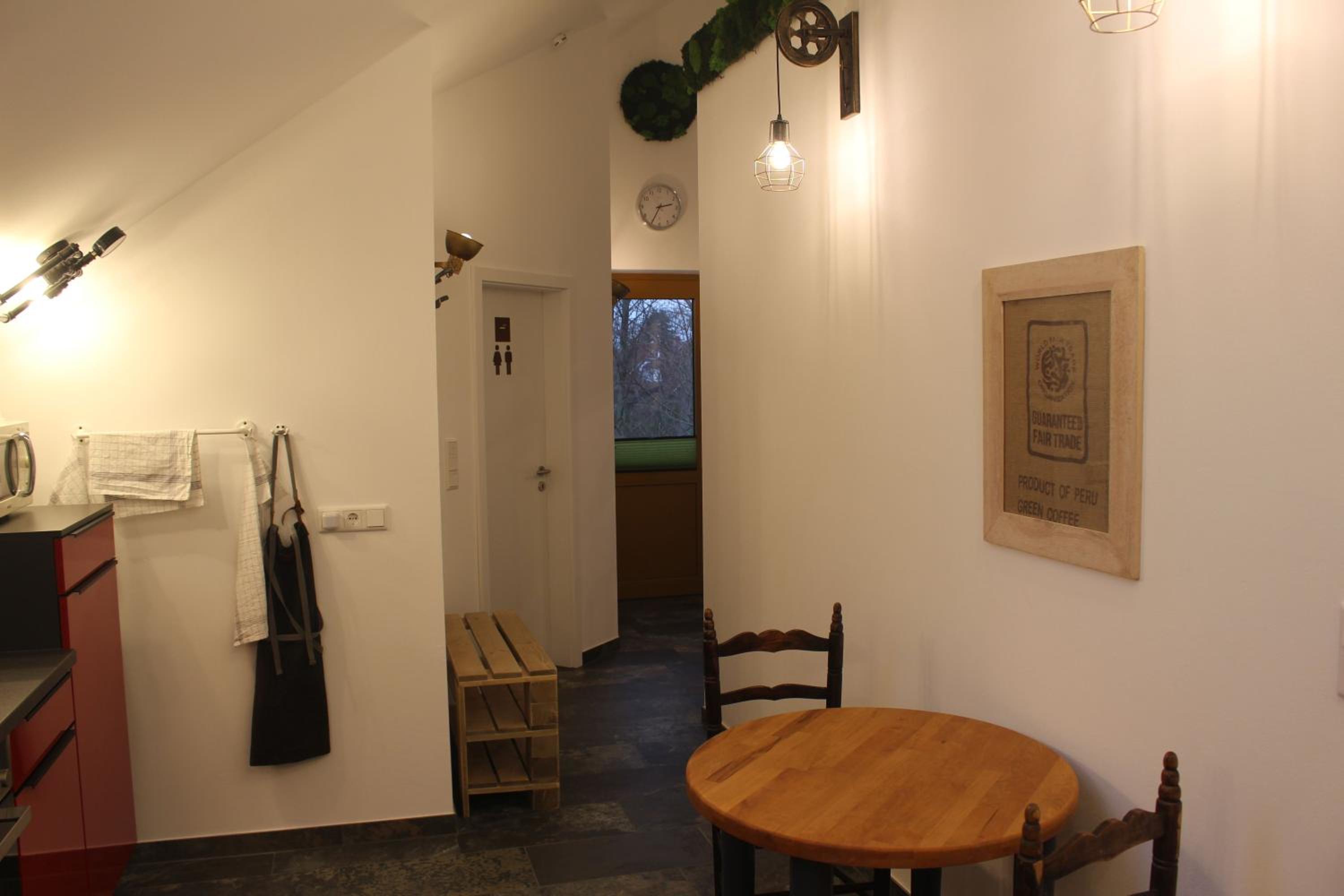 One-Bedroom Apartment with Terrace photo 3