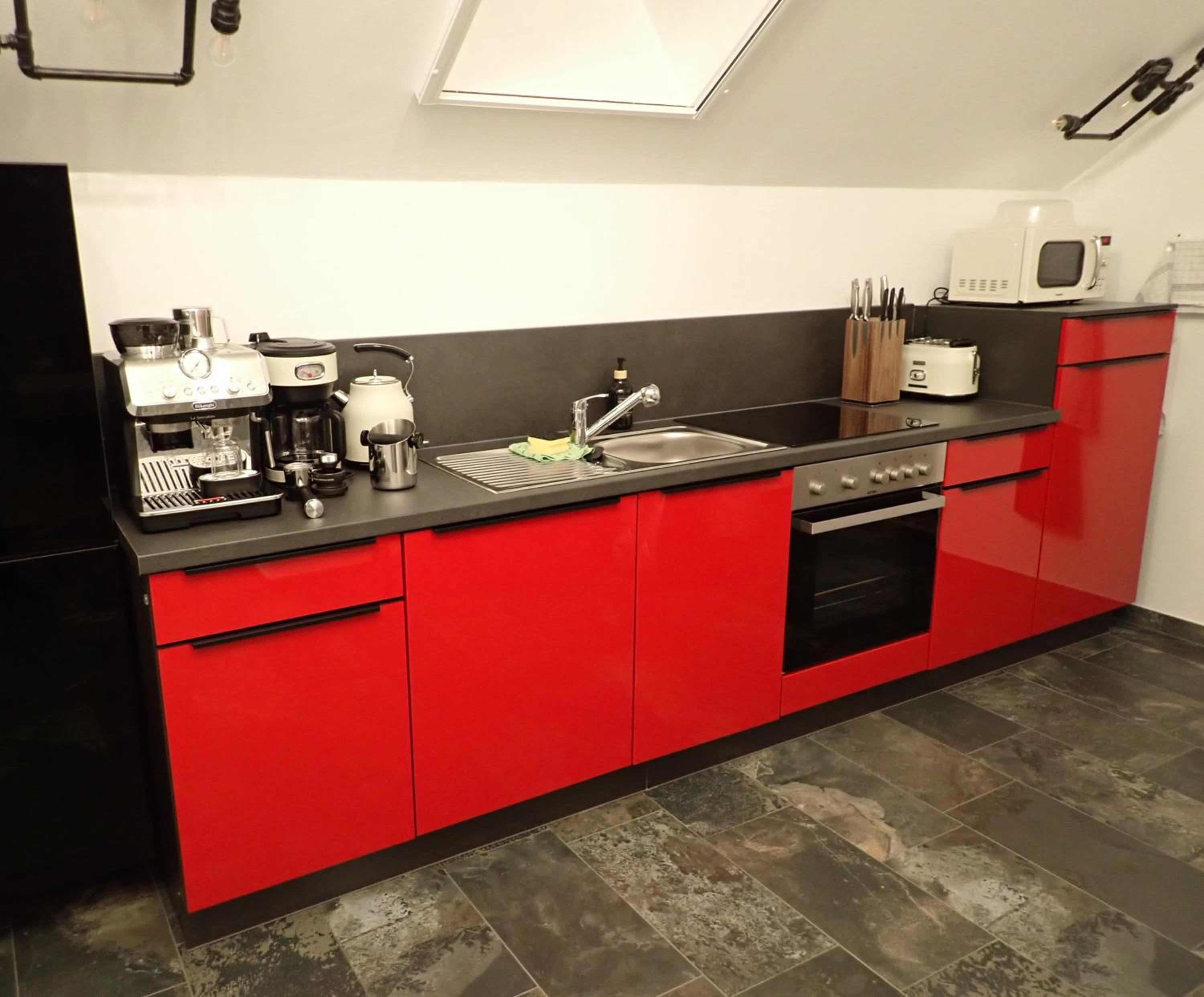 One-Bedroom Apartment with Terrace photo 2