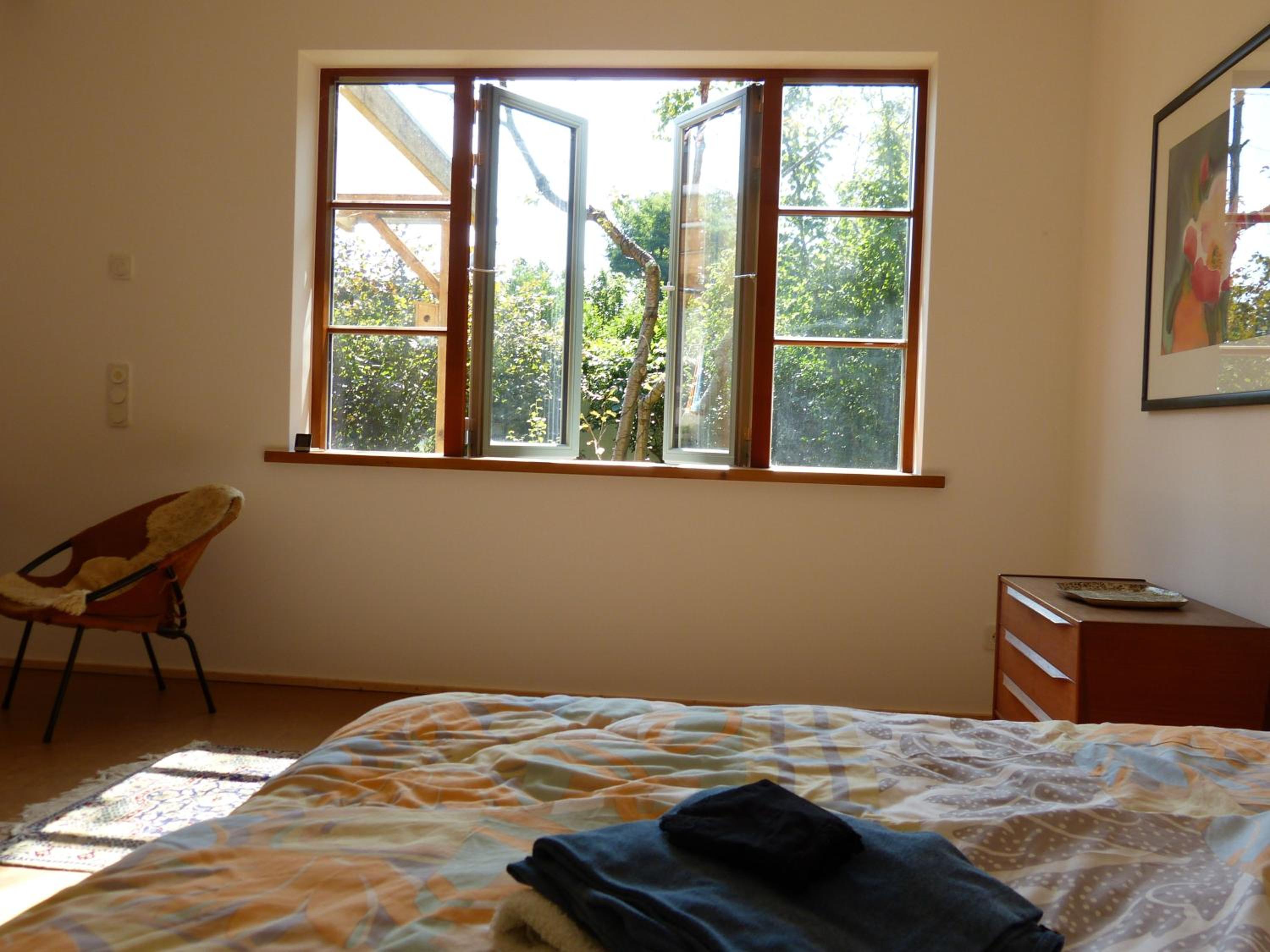 Apartment With Shower photo 2