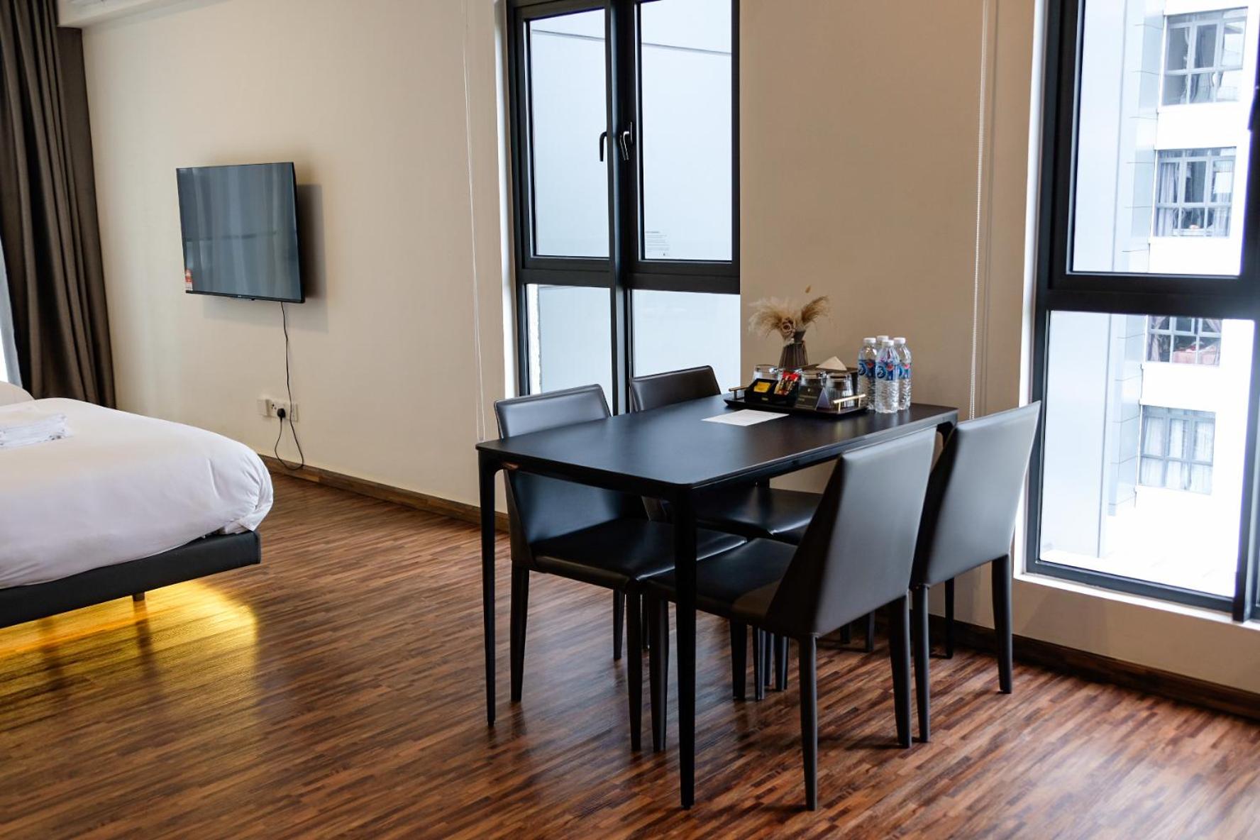 Deluxe Twin Room photo 2
