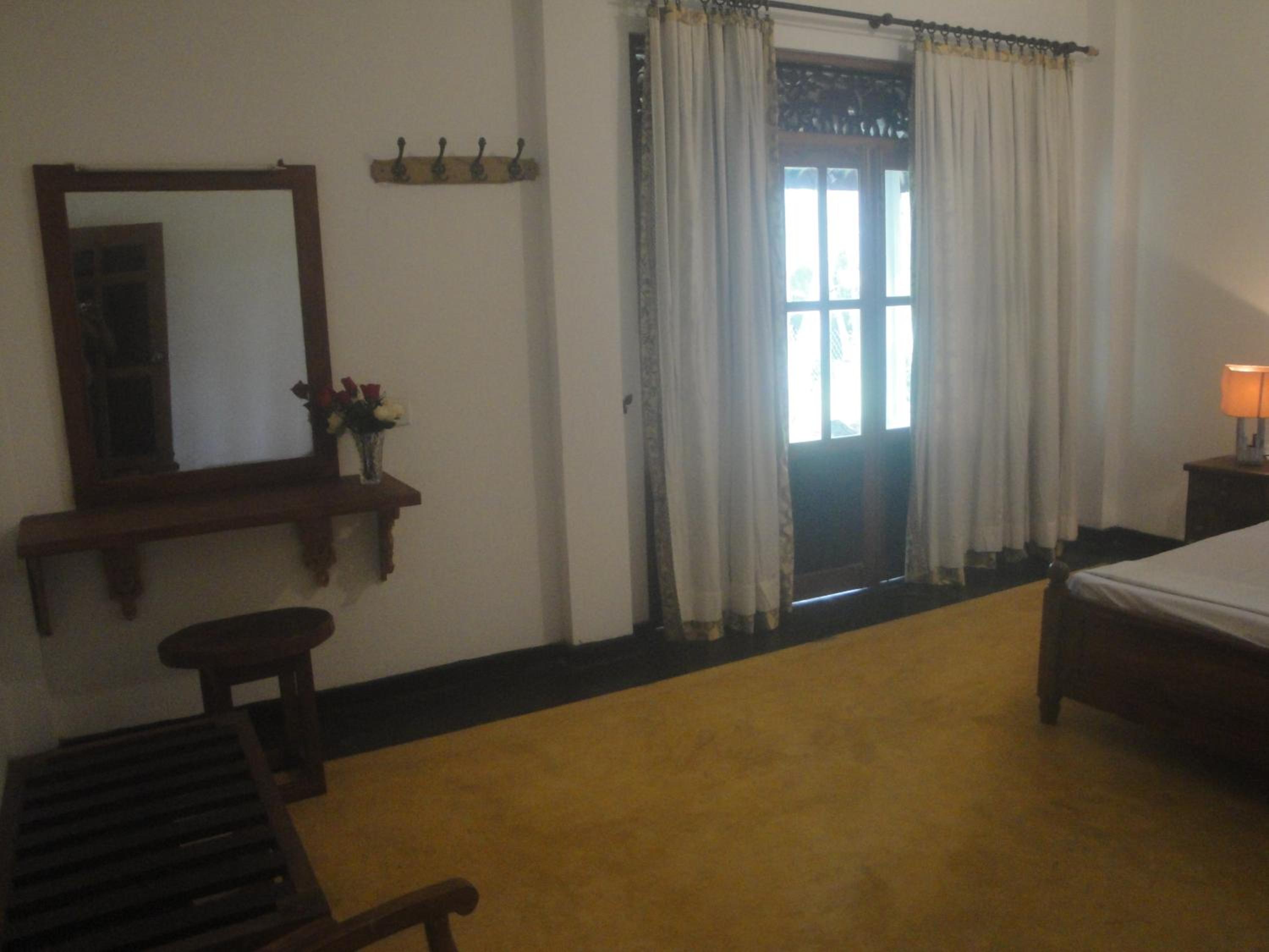 Budget Double Room photo 2