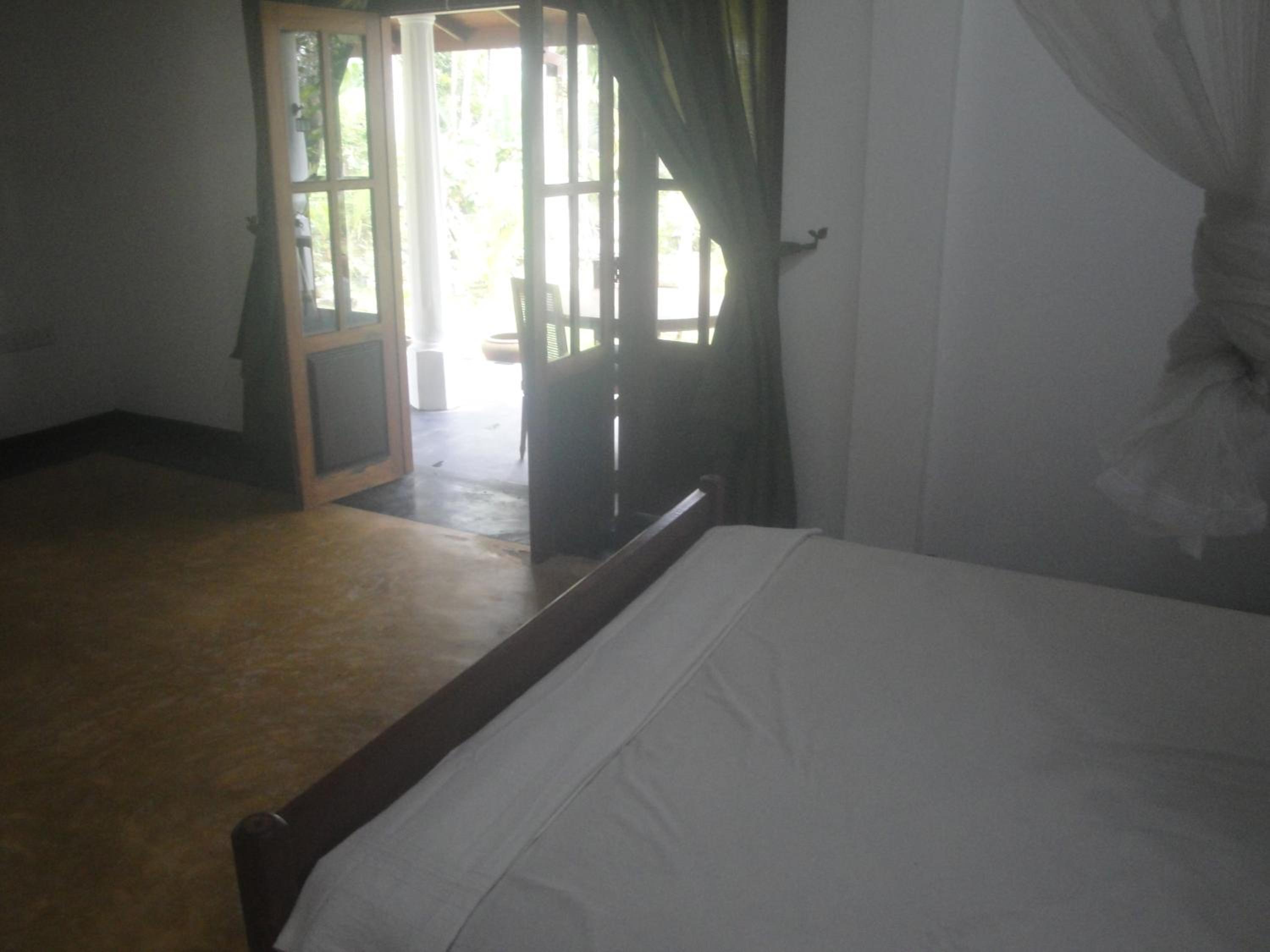 Large Double Room photo 2