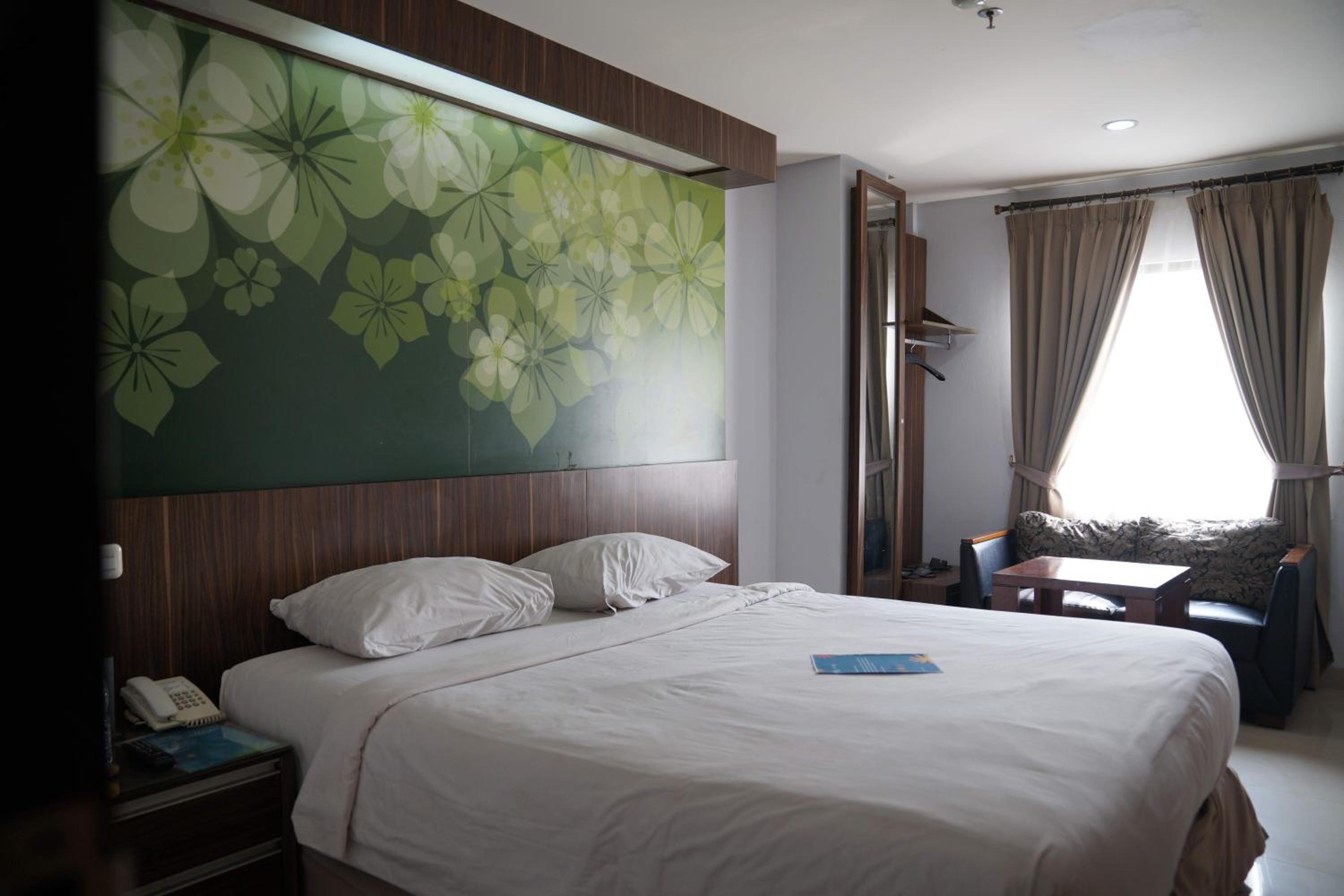 Deluxe Double Room - Photo 1
