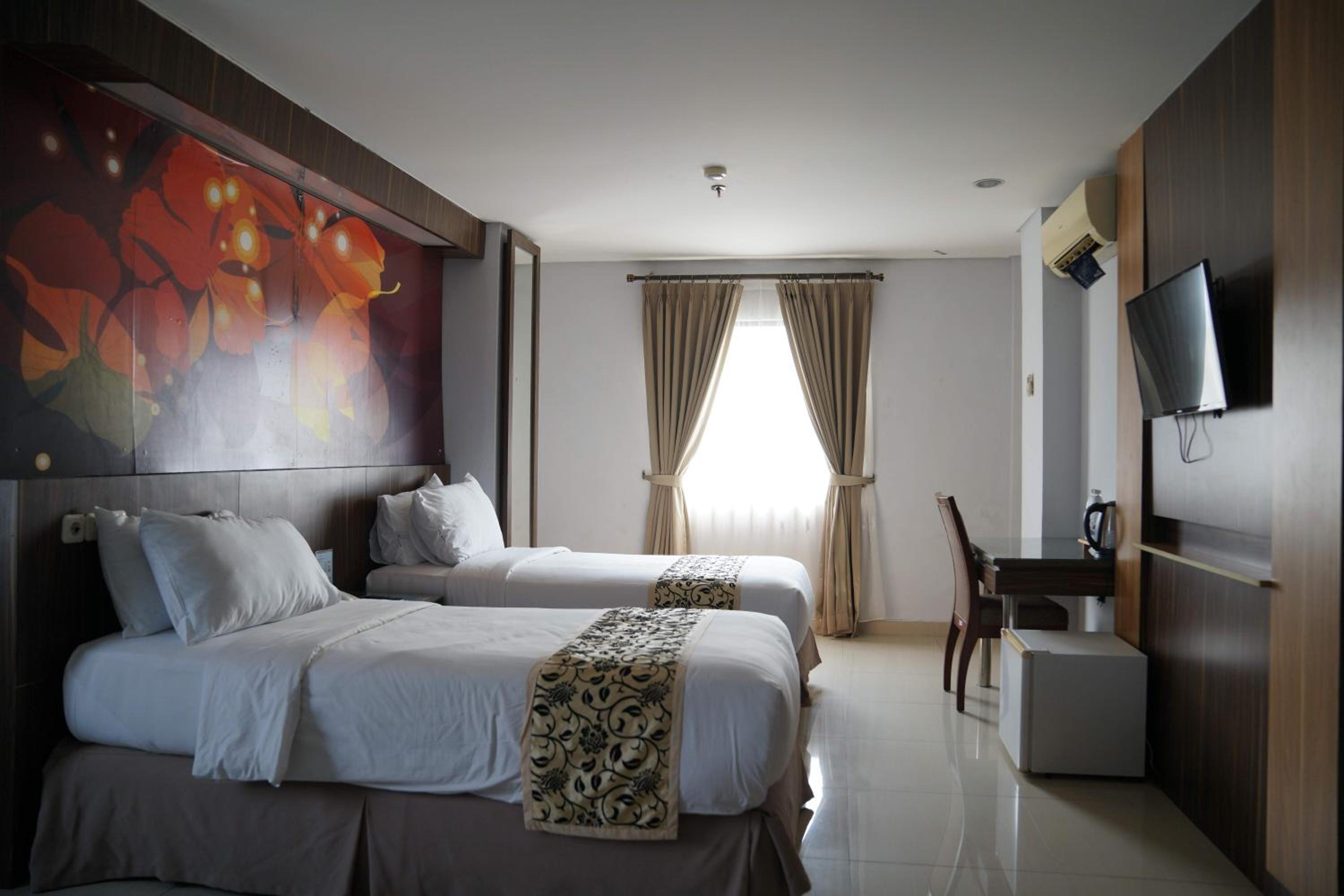 Superior Twin Room - Photo 1