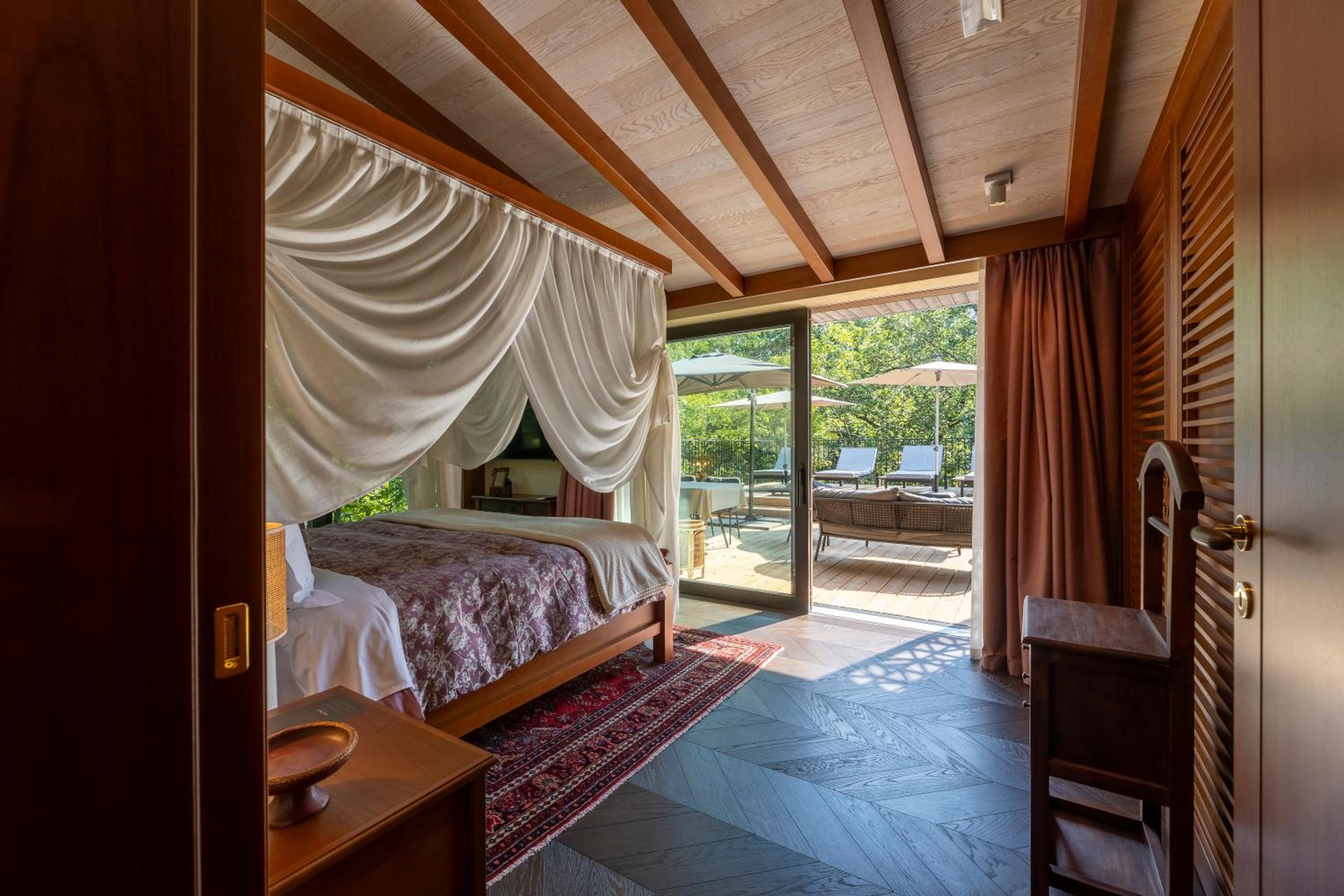 Two-Bedroom Chalet - Photo 3
