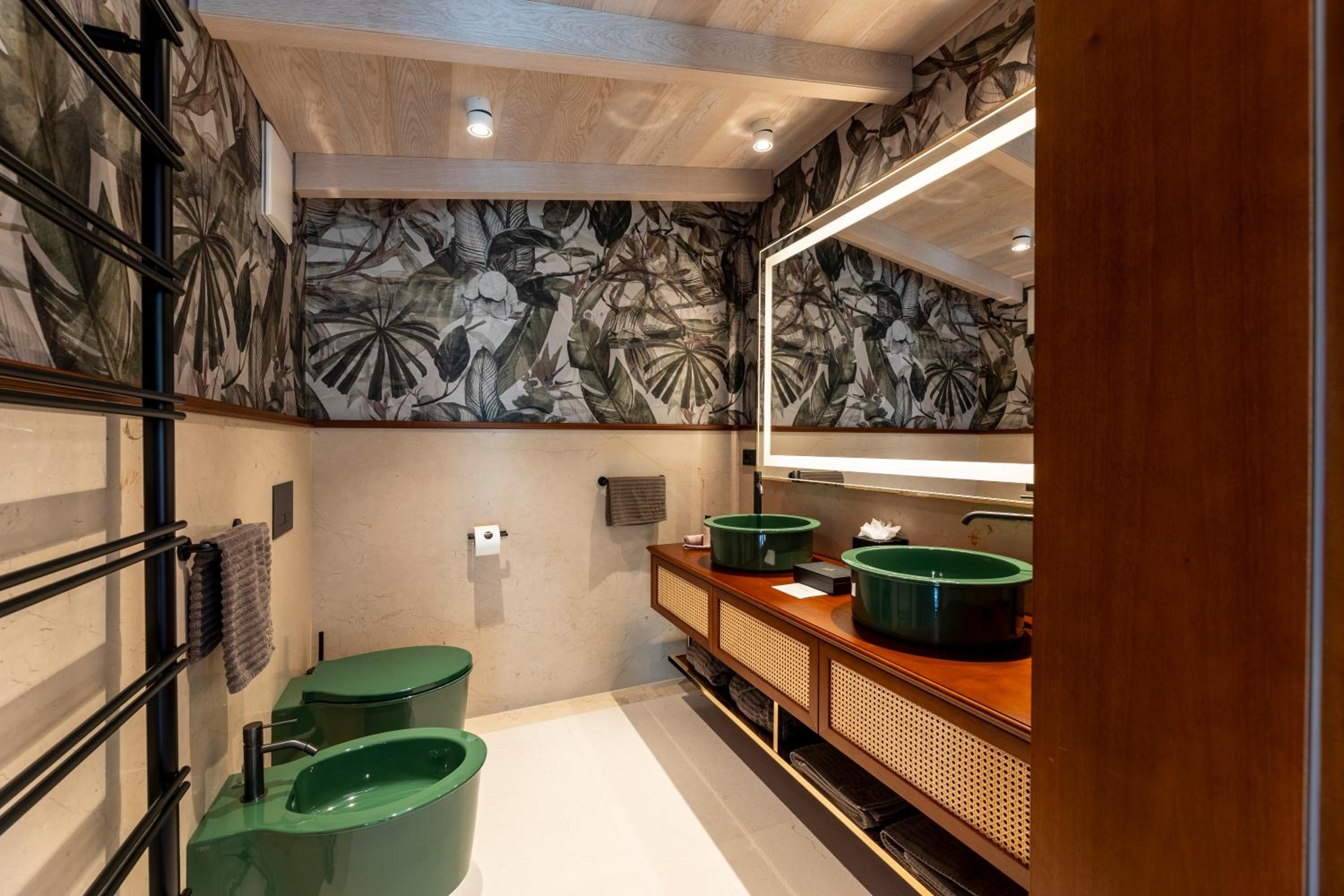 Two-Bedroom Chalet - Photo 6