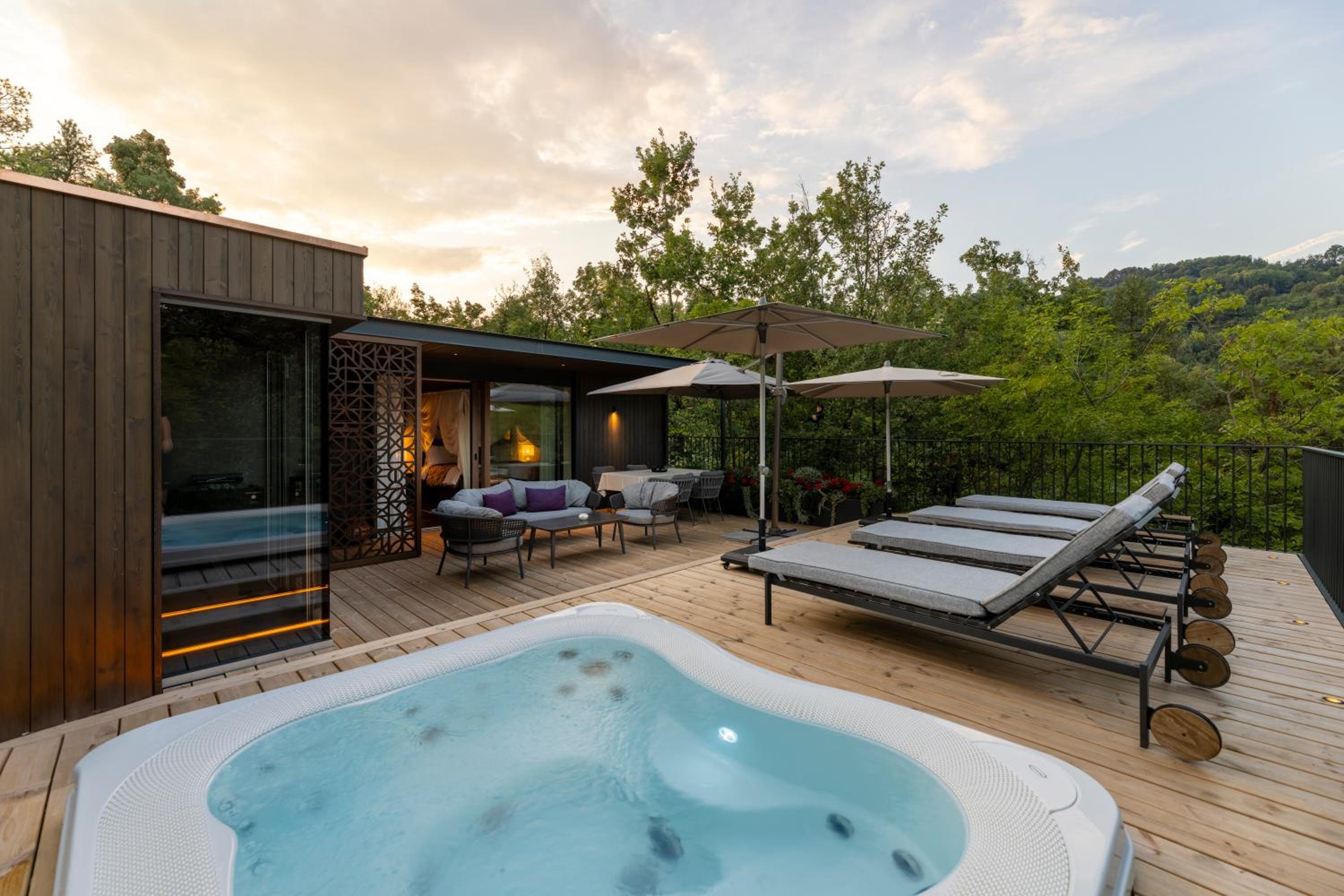 Two-Bedroom Chalet - Photo 5