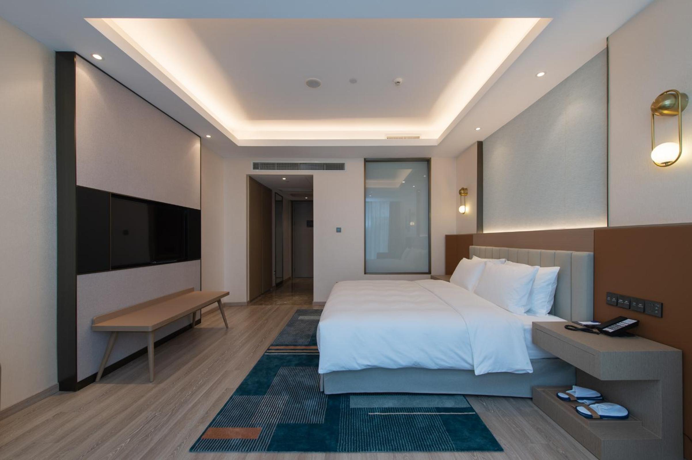 Executive King Room