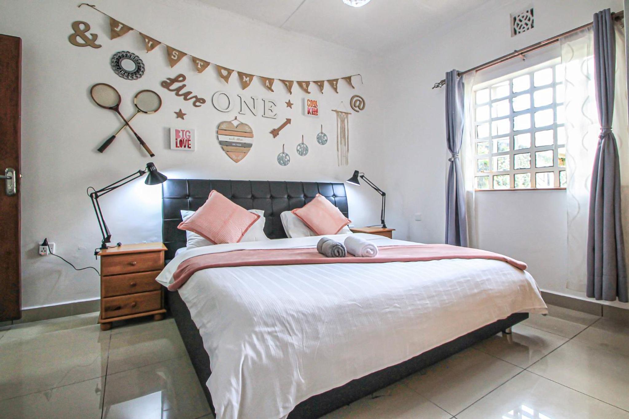 Three-Bedroom Villa photo 1