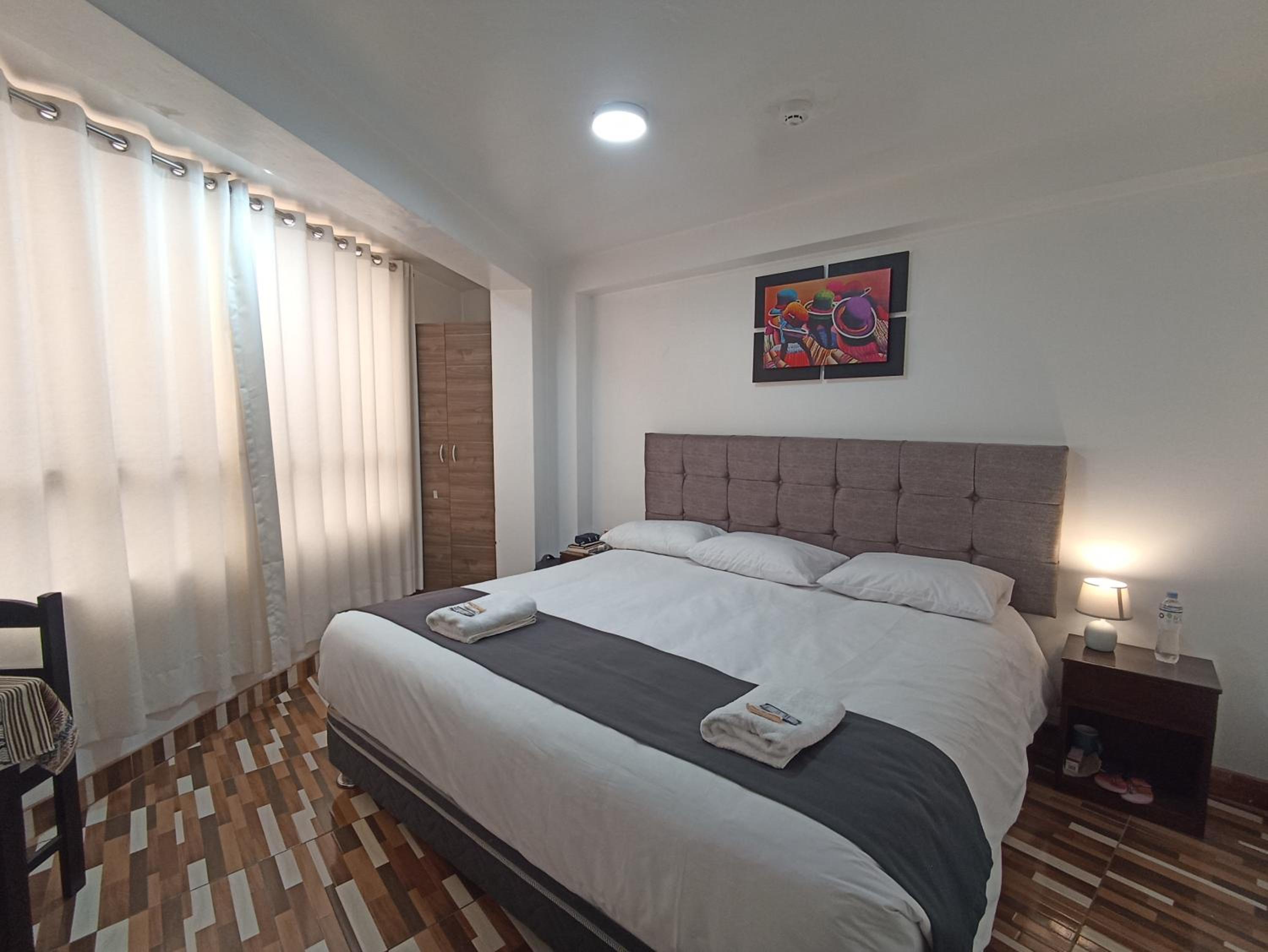 Standard King Room photo 1