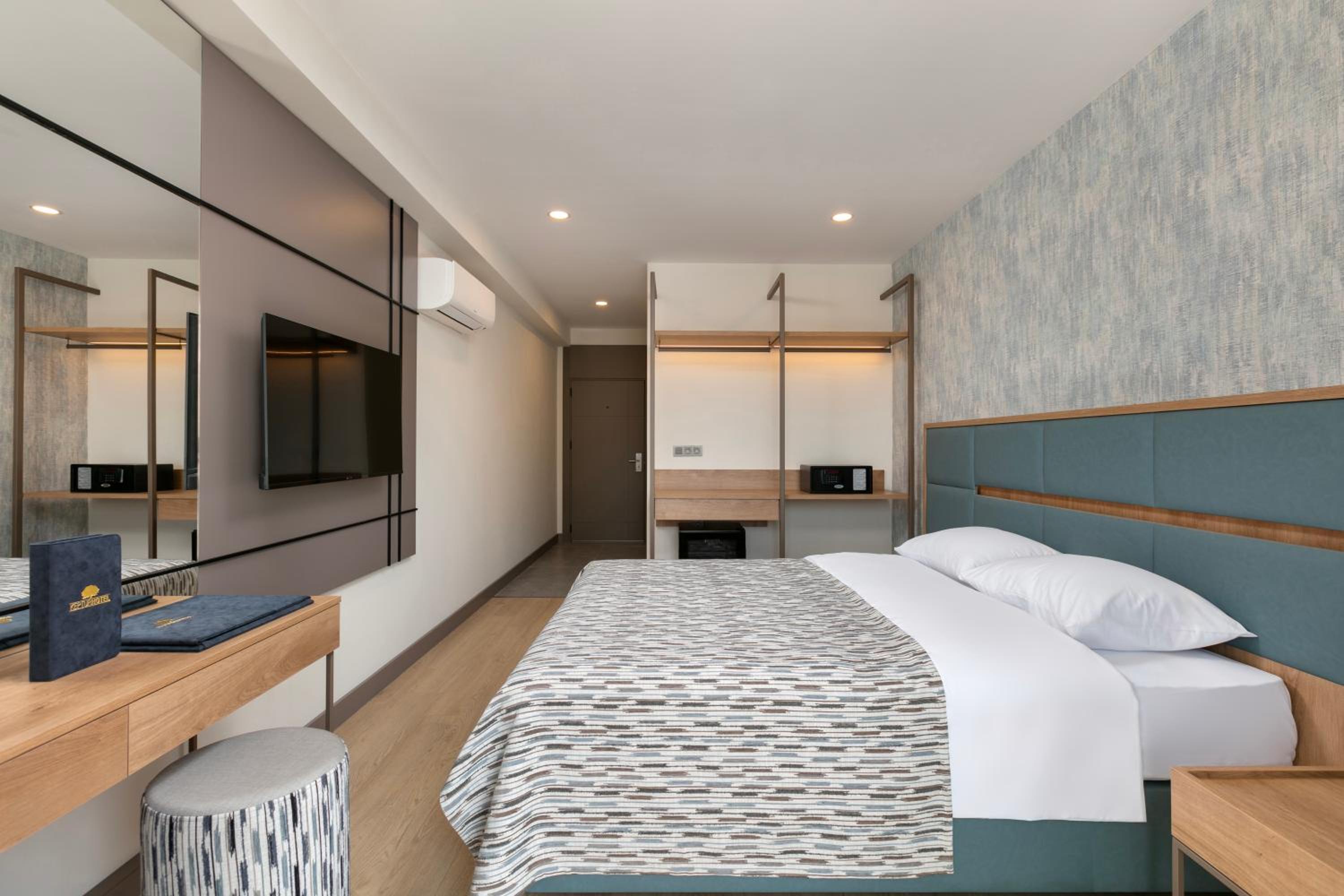 Standard Double Room - Photo 1