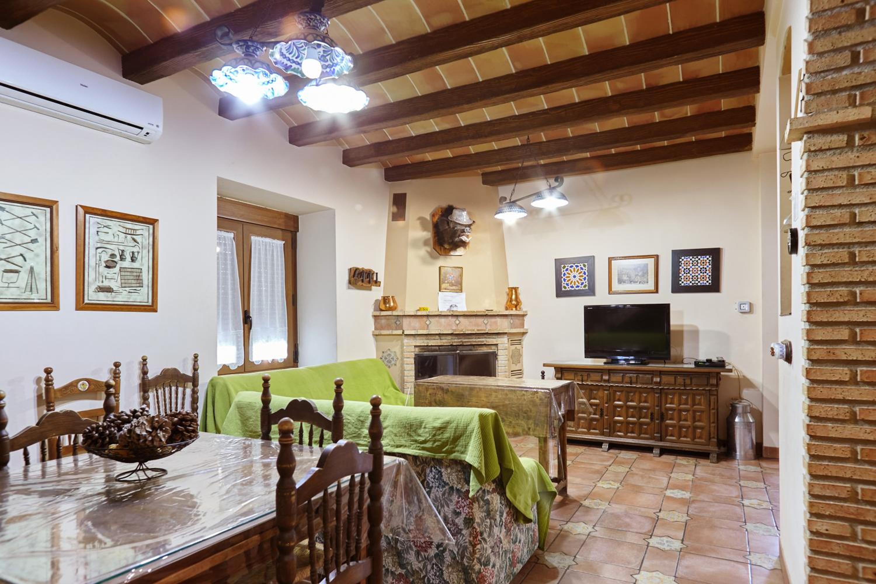Casa de Seis Habitaciones
