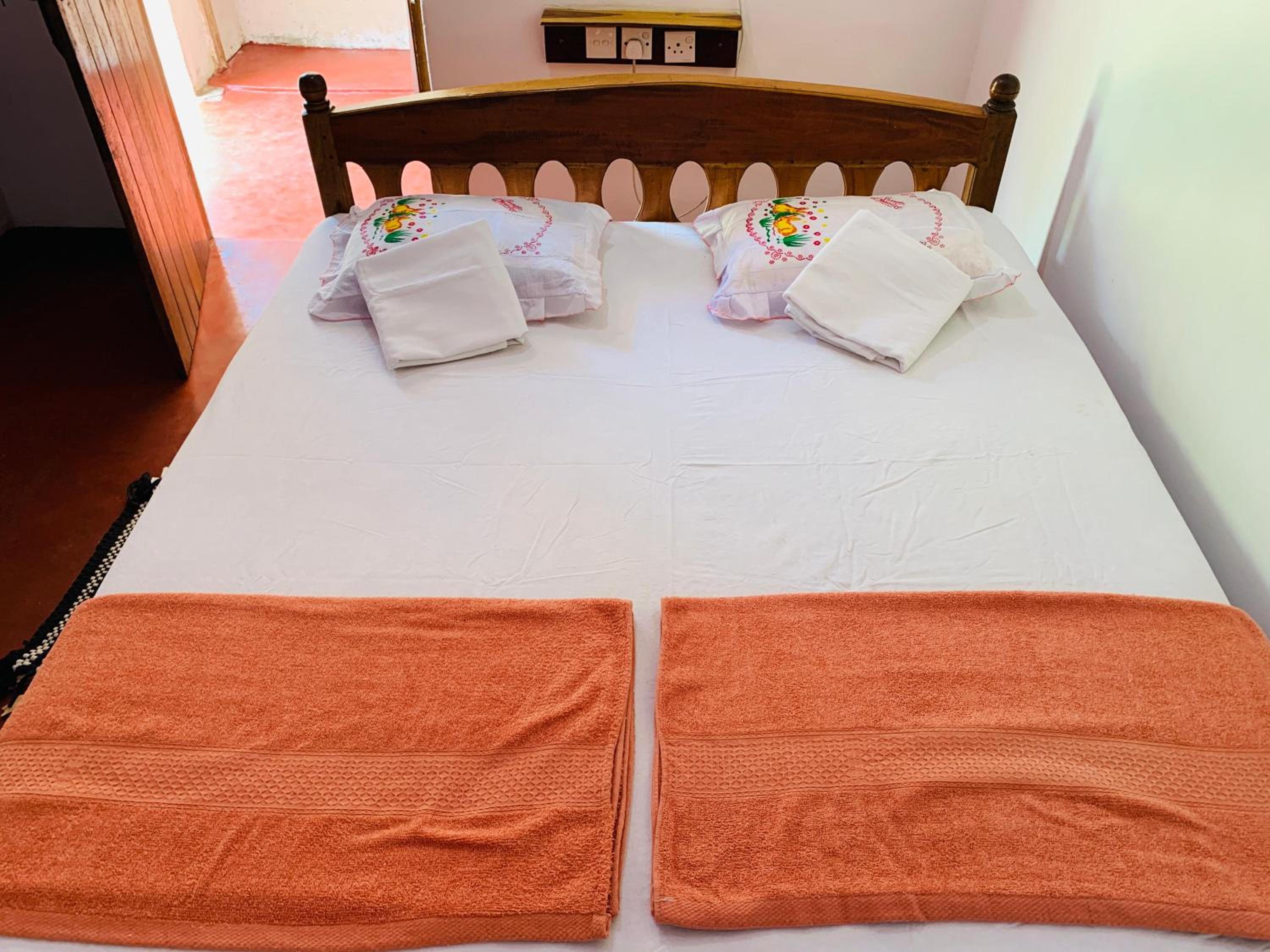 Double Room with Private Bathroom photo 1