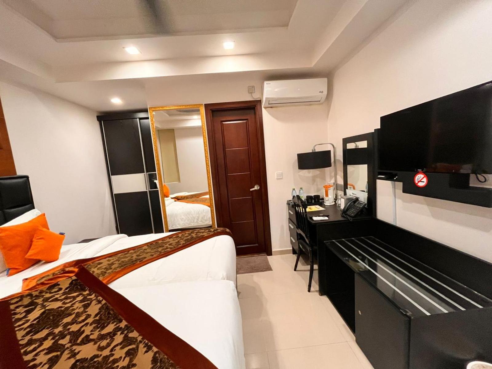 Deluxe Twin Room - Photo 4