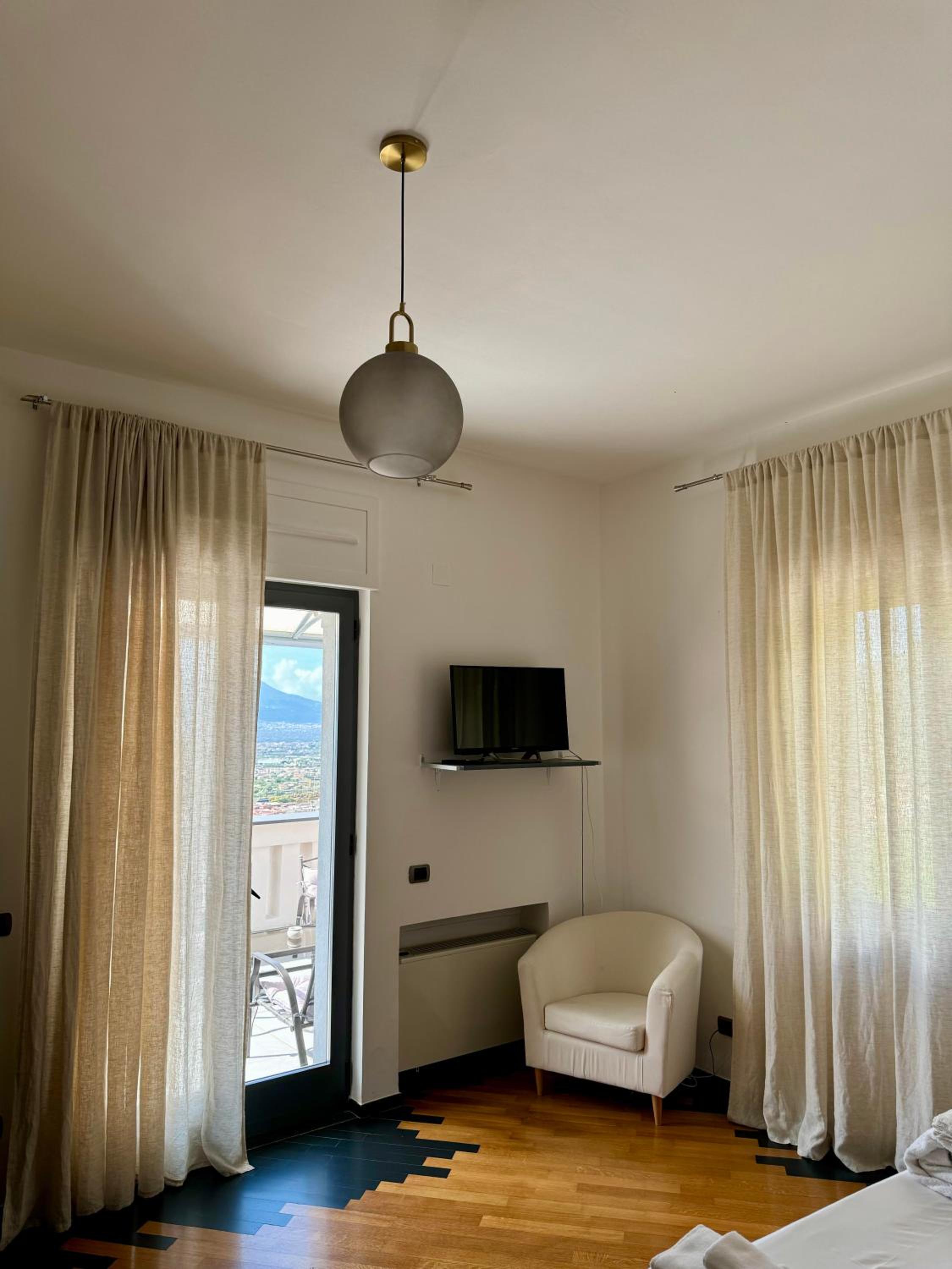 Deluxe Double Room photo 2