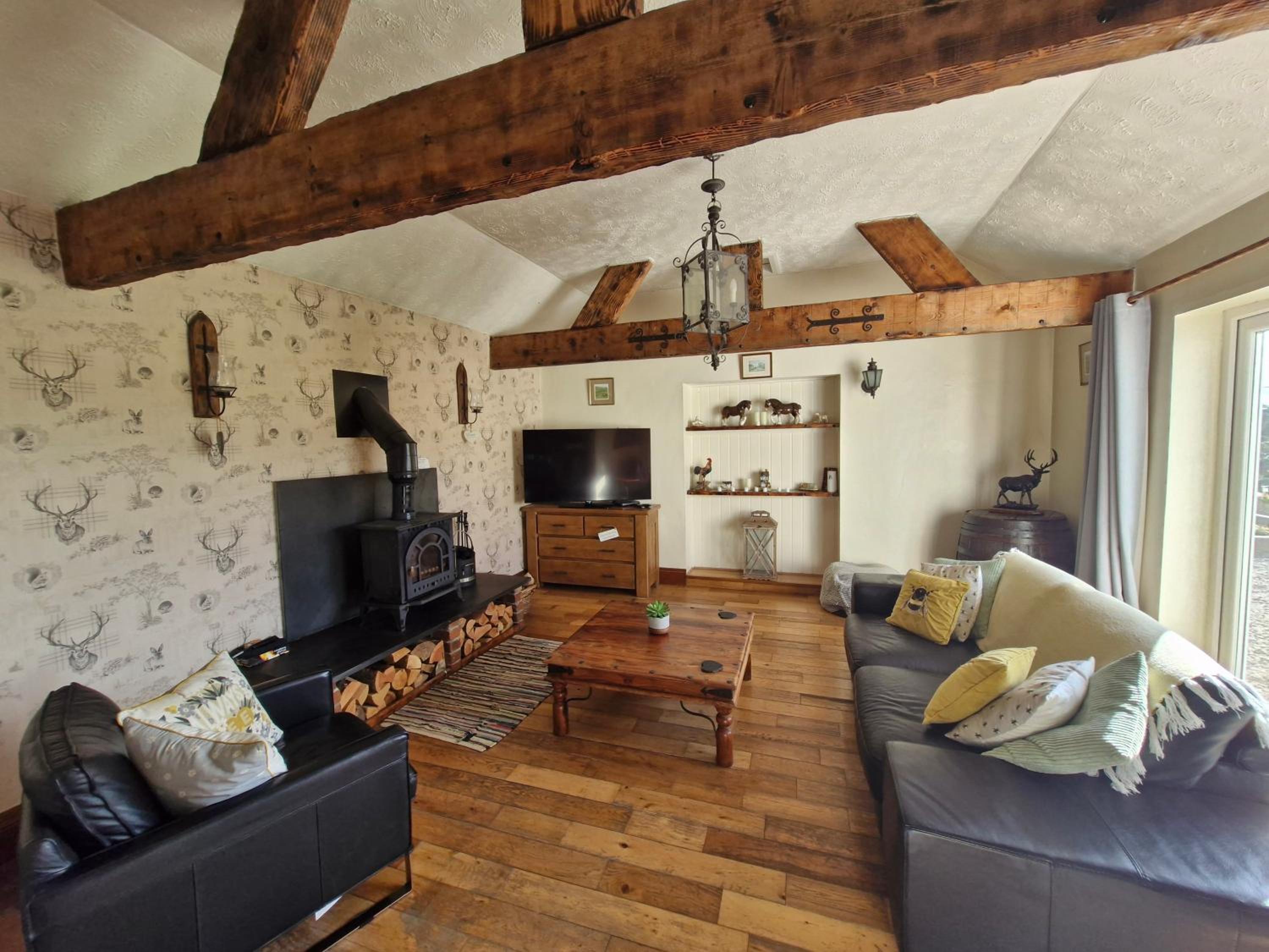 One-Bedroom House photo 1
