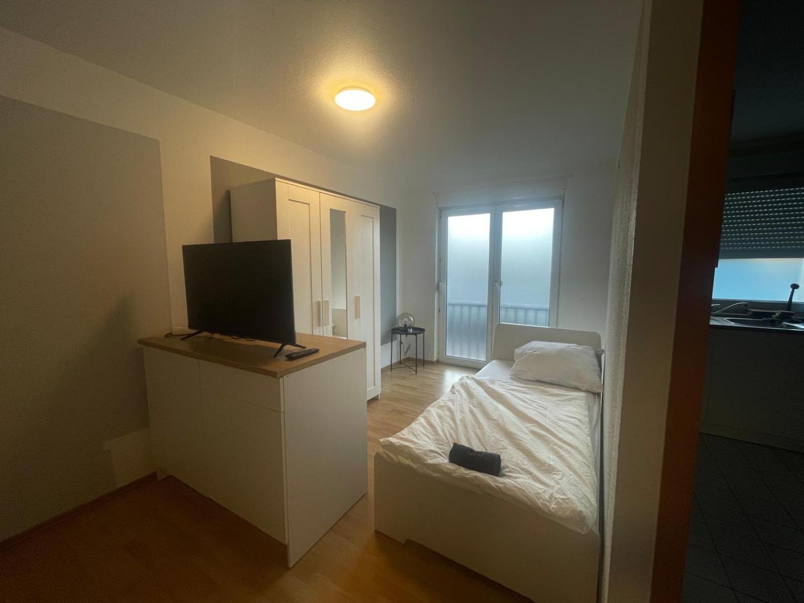 Three-Bedroom Apartment photo 2