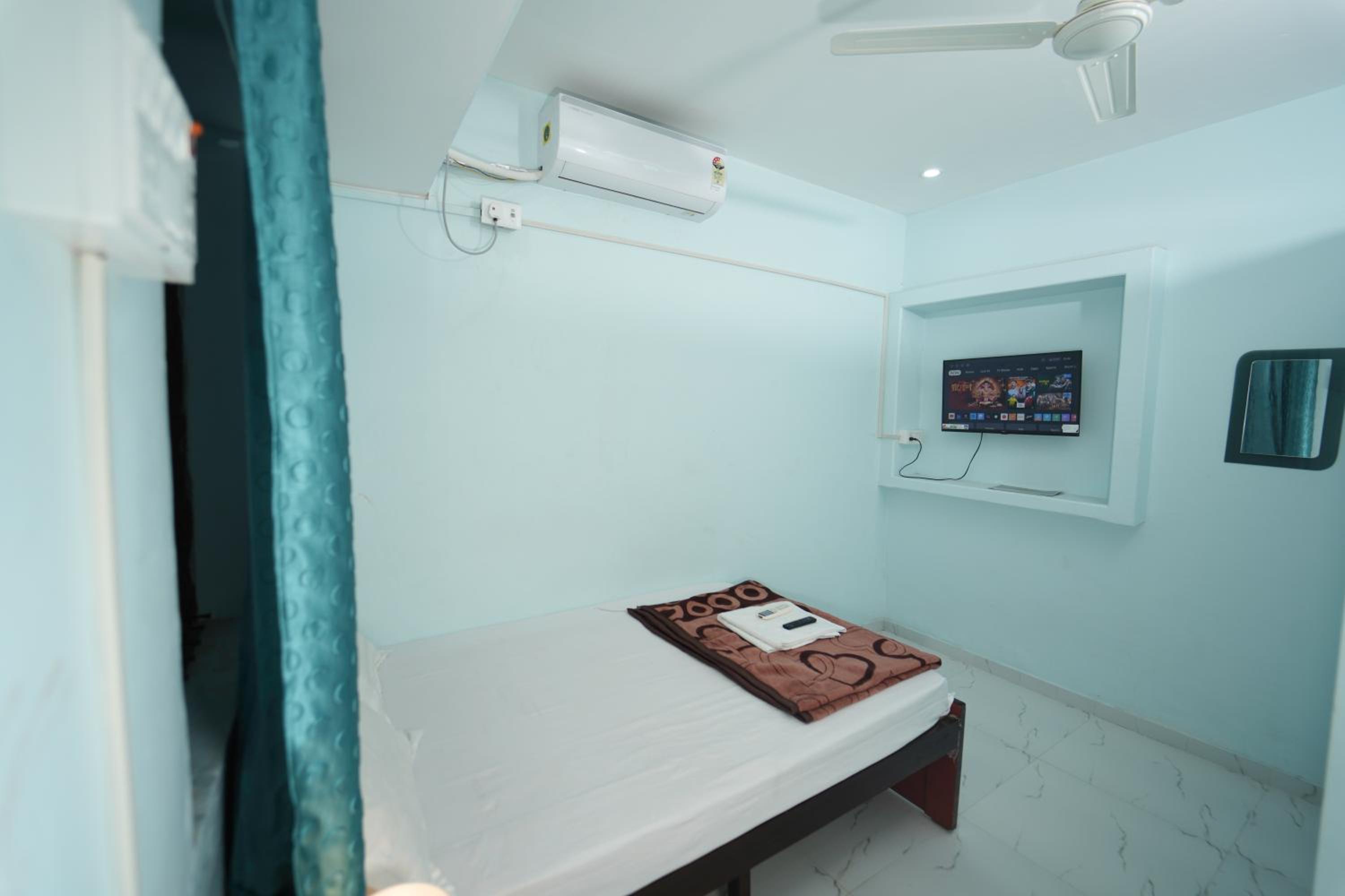 Standard Single Room photo 3
