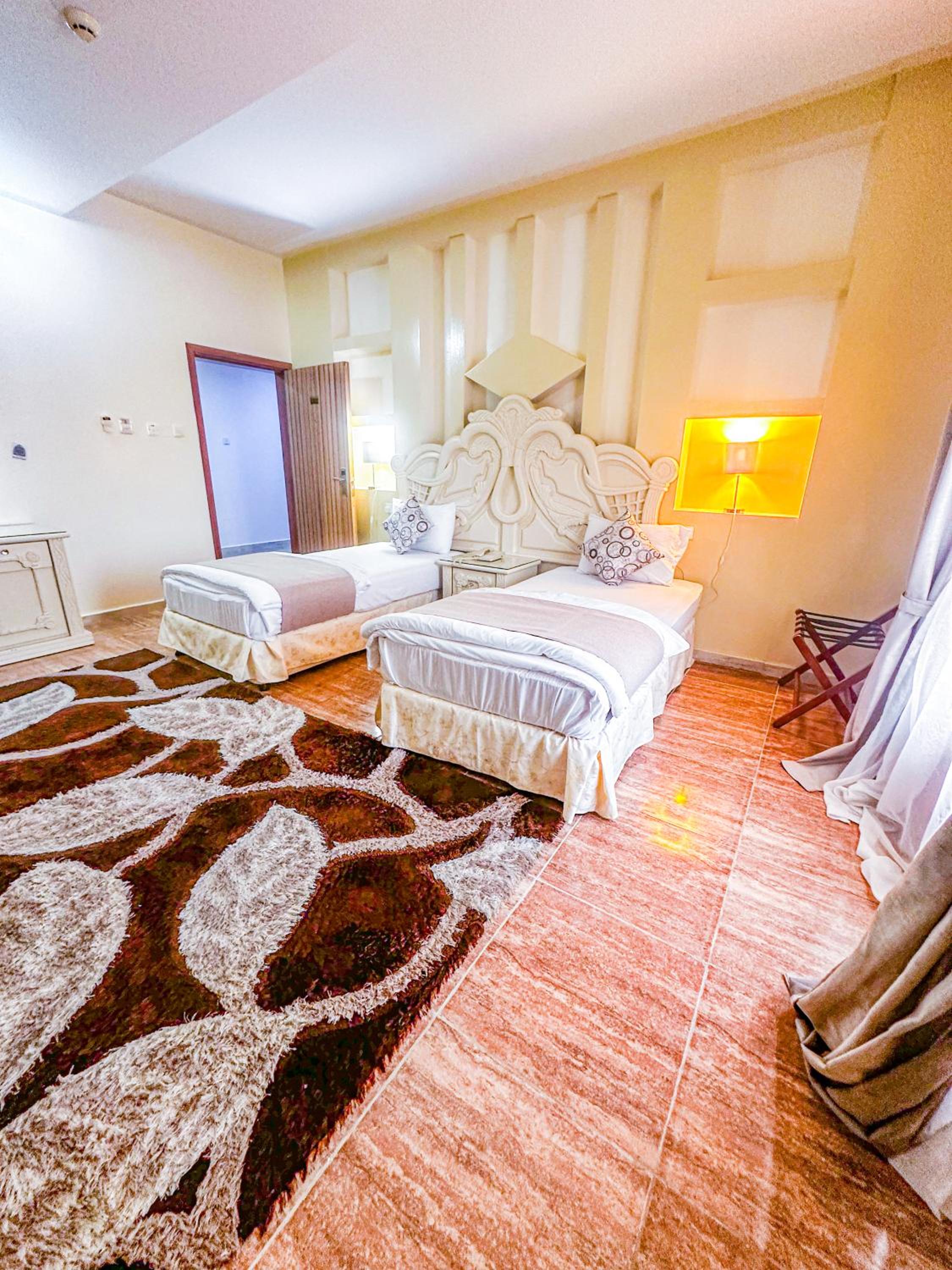 Classic Twin Room photo 1