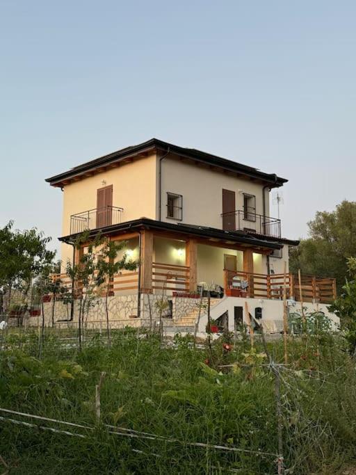 Two-Bedroom House photo 2