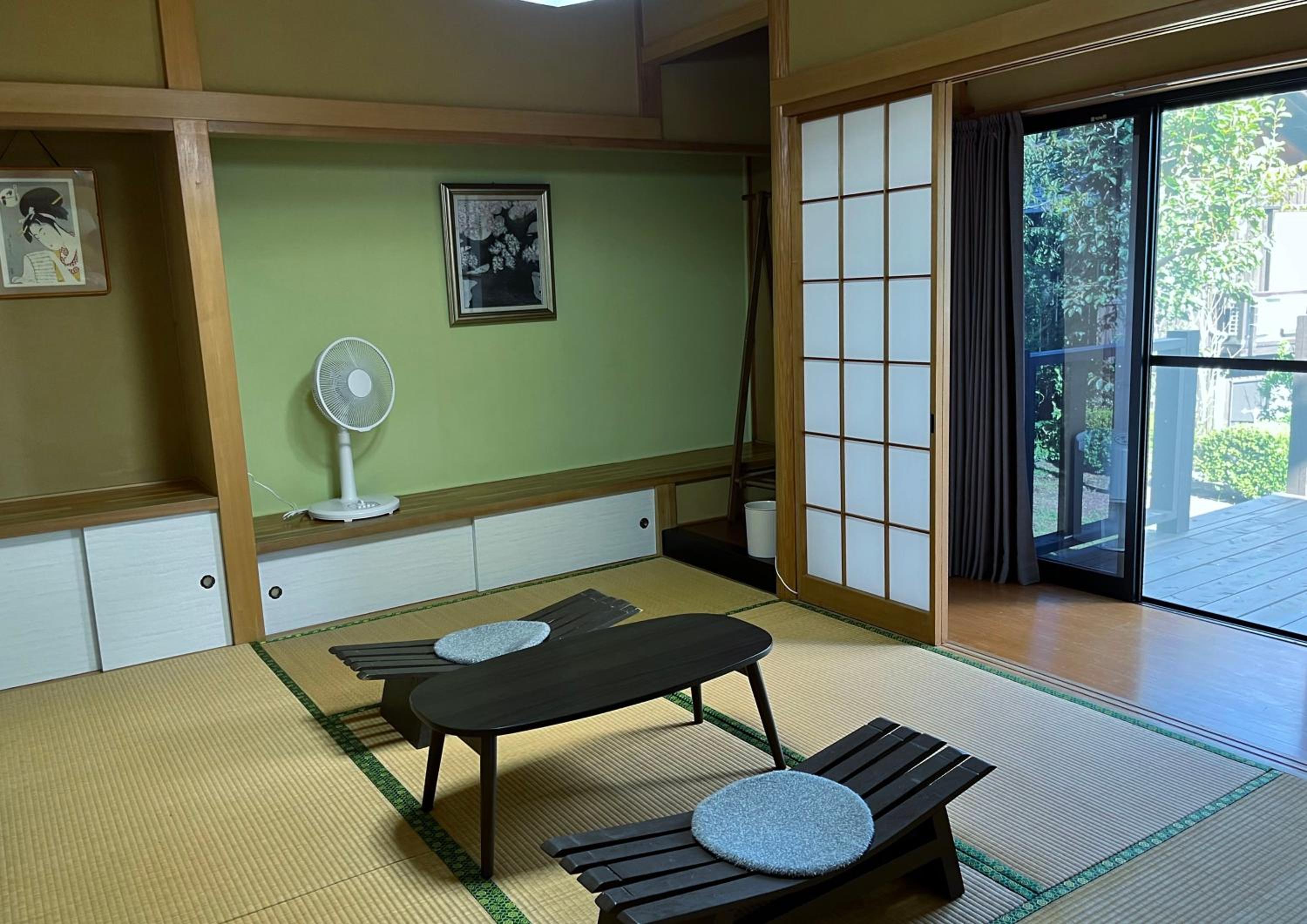 Villa photo 3