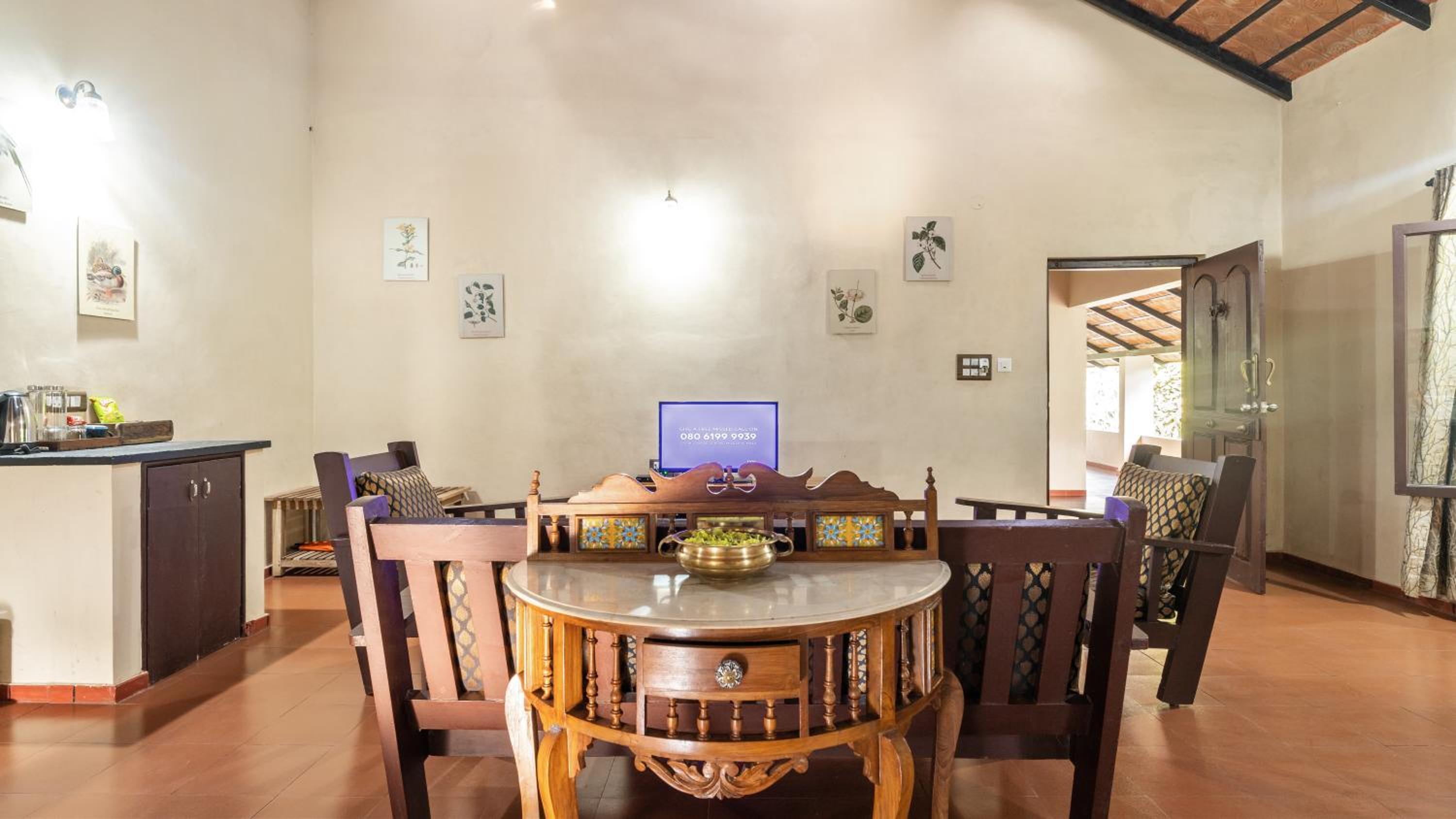 Grand Cottage - Photo 1