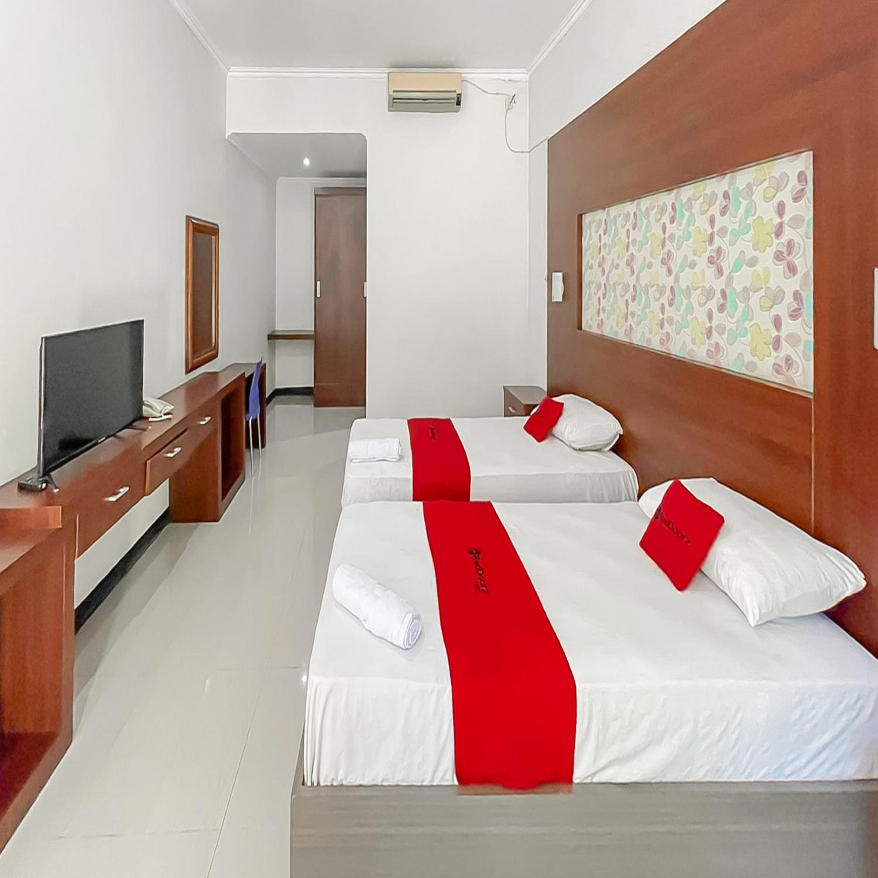 Deluxe Twin Room - Photo 4