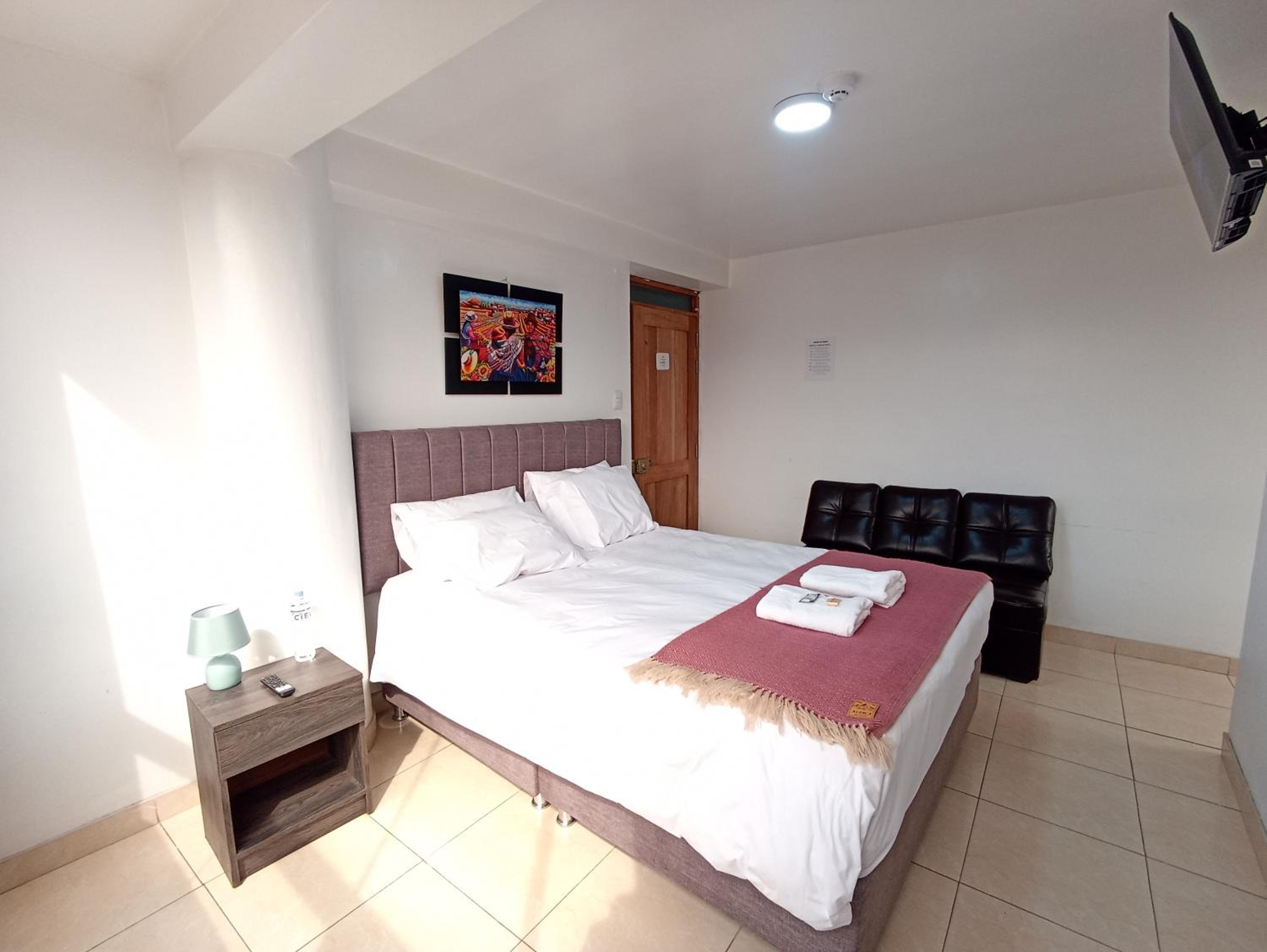 Standard Queen Room photo 3