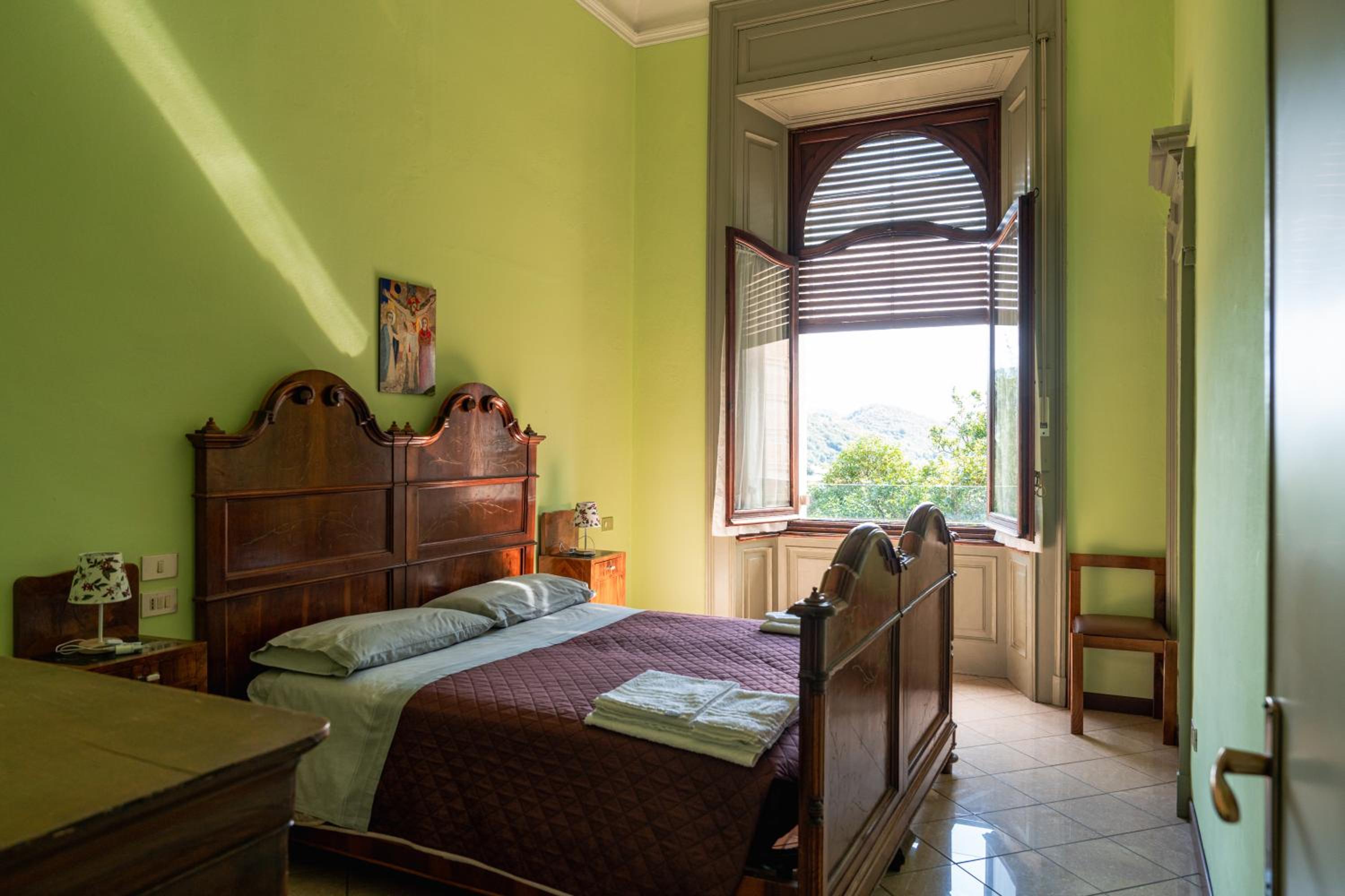Double Room with Private Bathroom - Photo 1