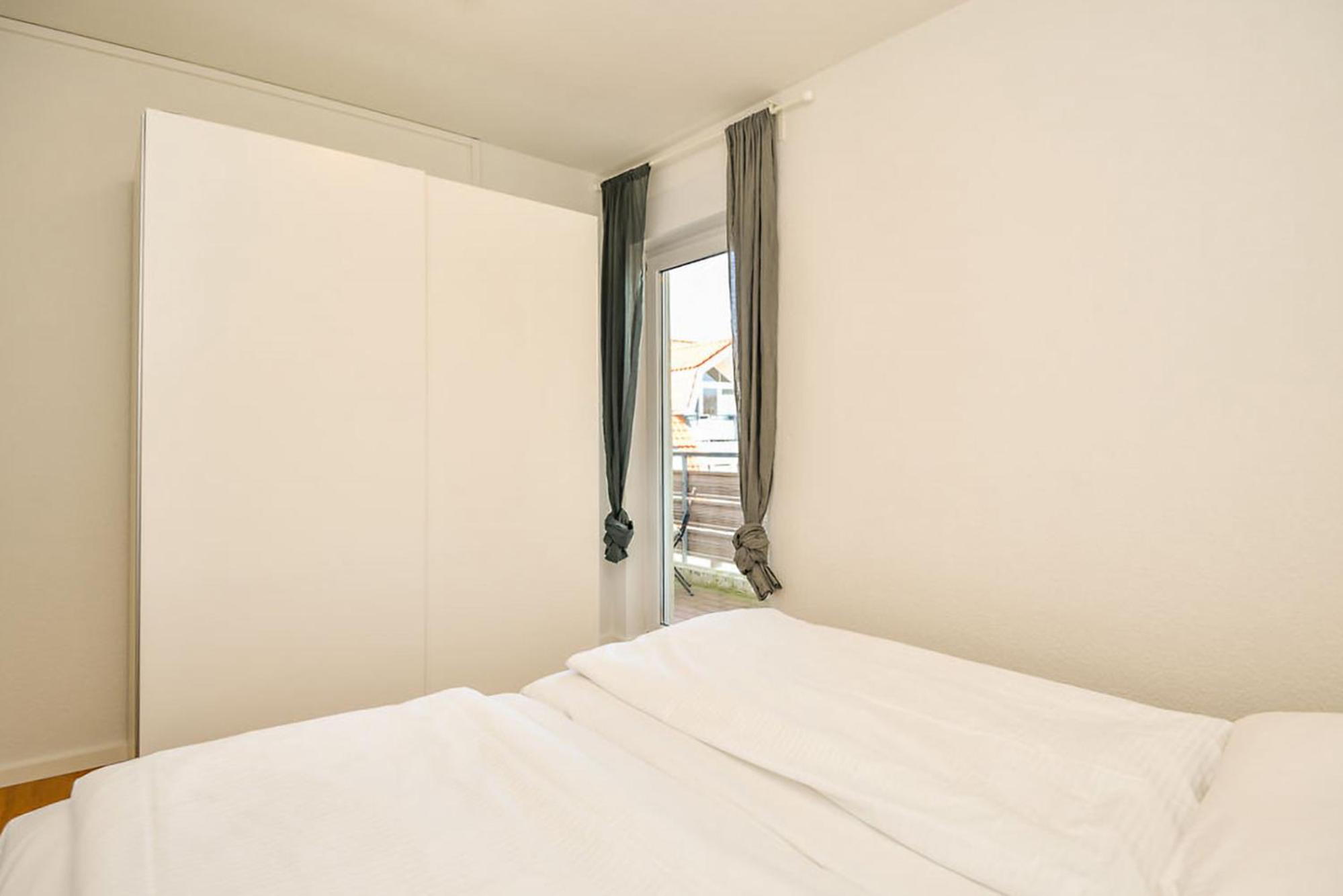 Three-Bedroom Apartment photo 3