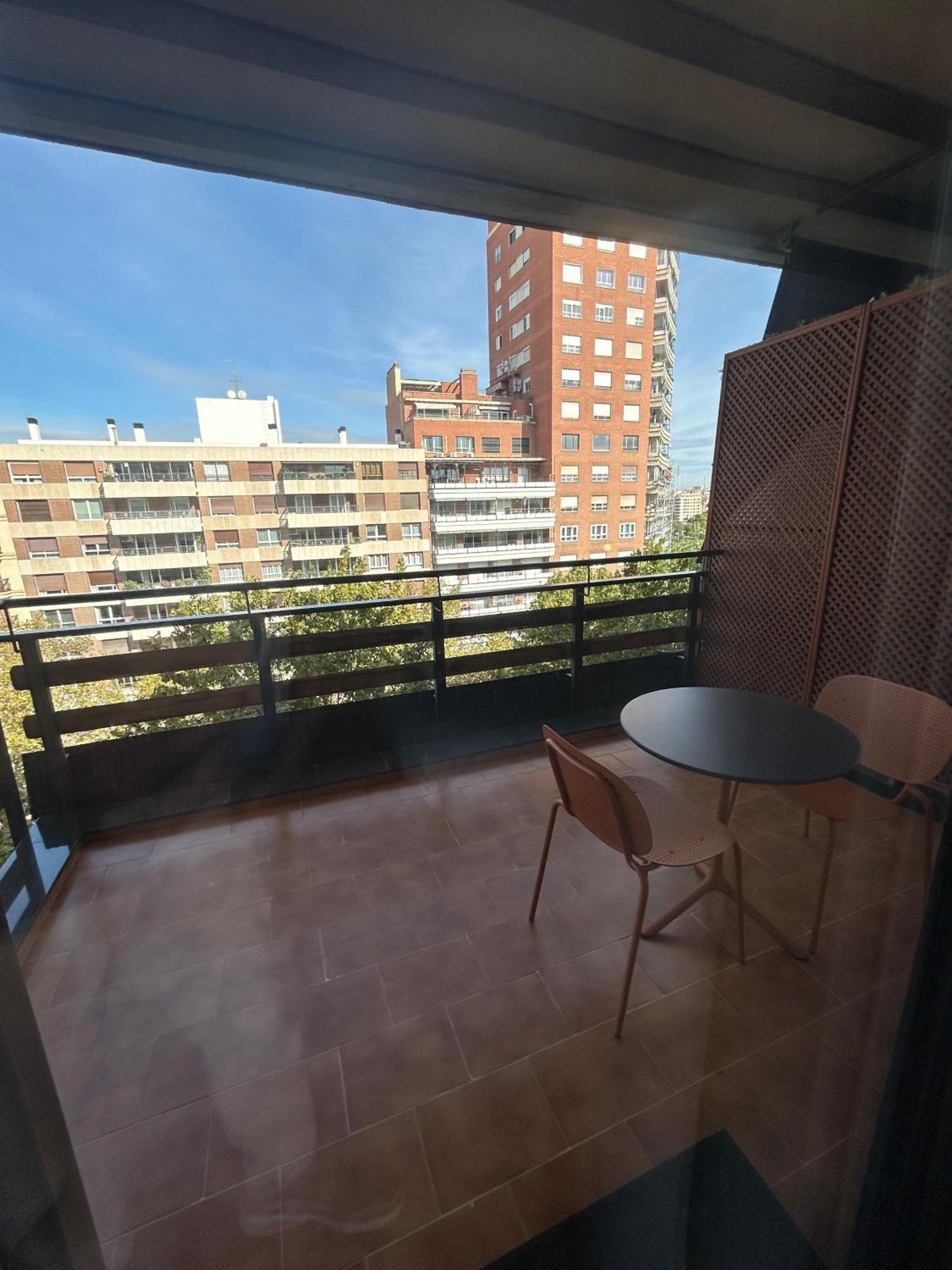 Suite with Terrace thumbnail 5