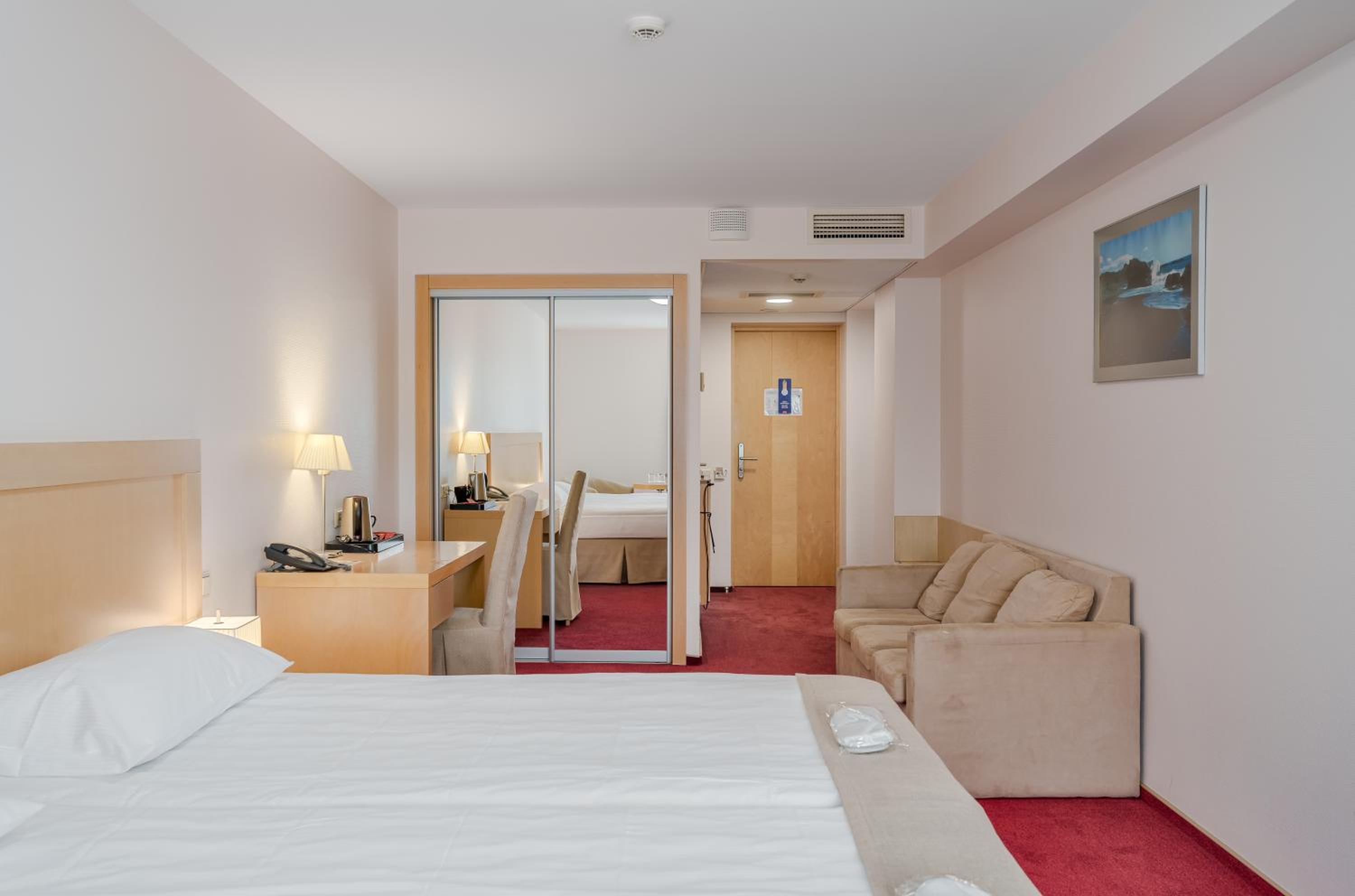 Superior Double Room photo 1