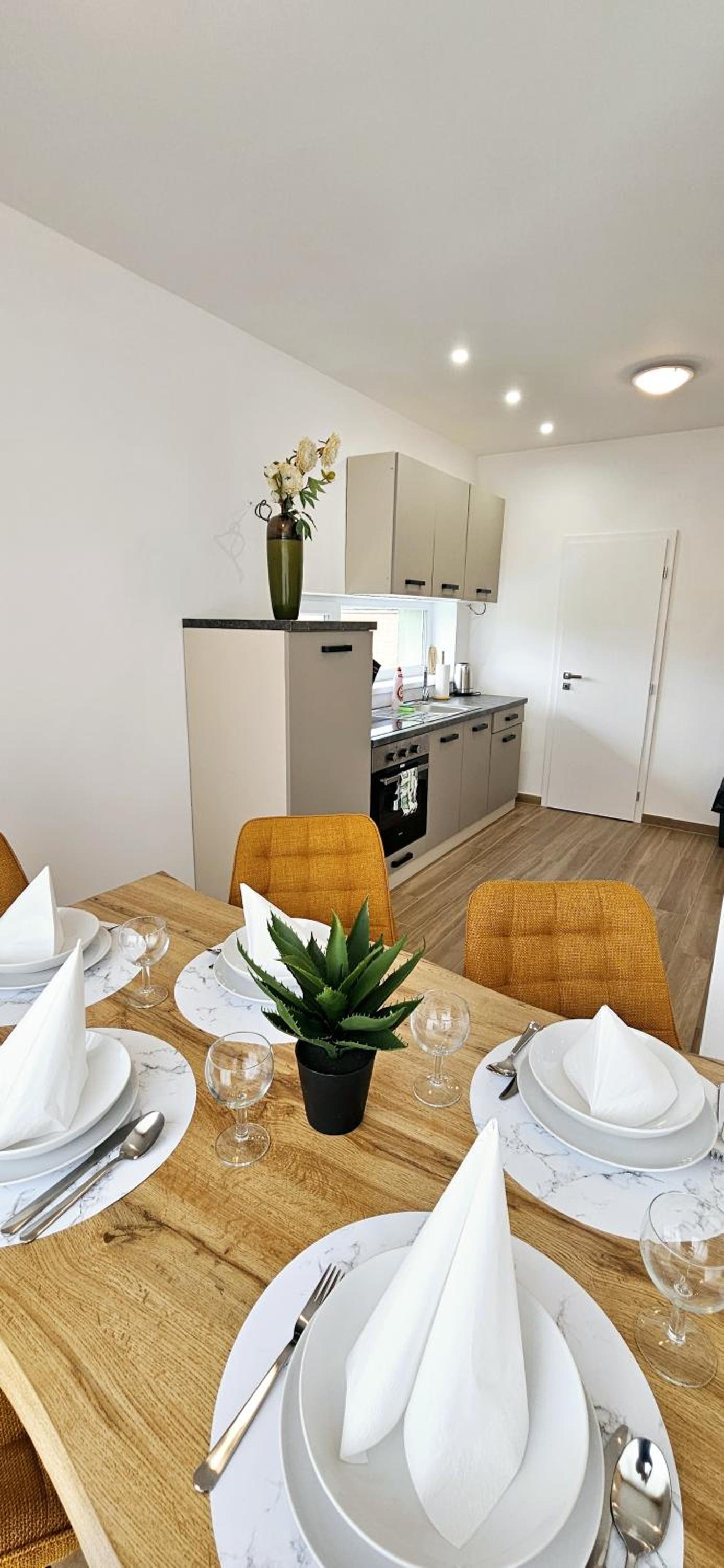 Three-Bedroom House photo 3
